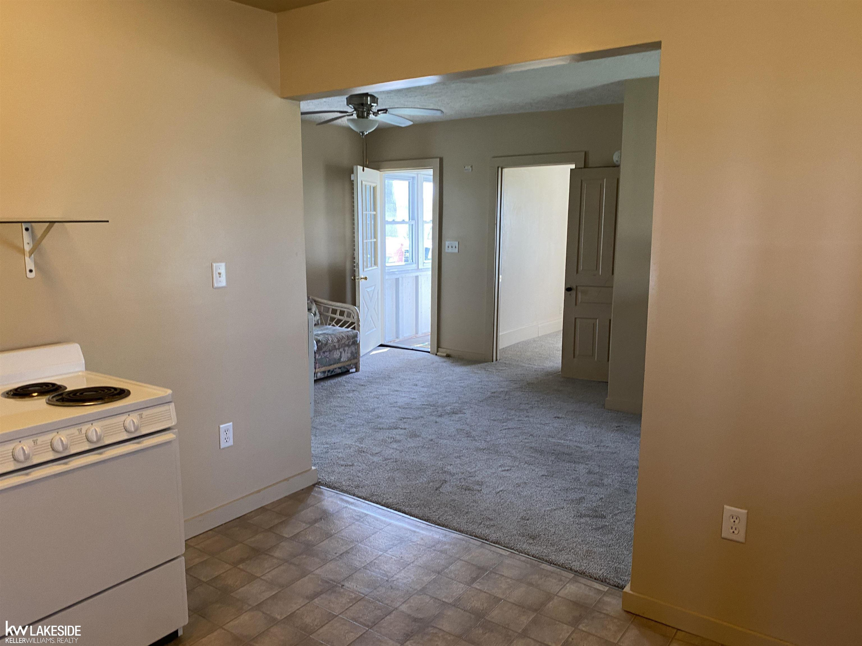 7032 E Michigan Avenue, MI — Photo 6