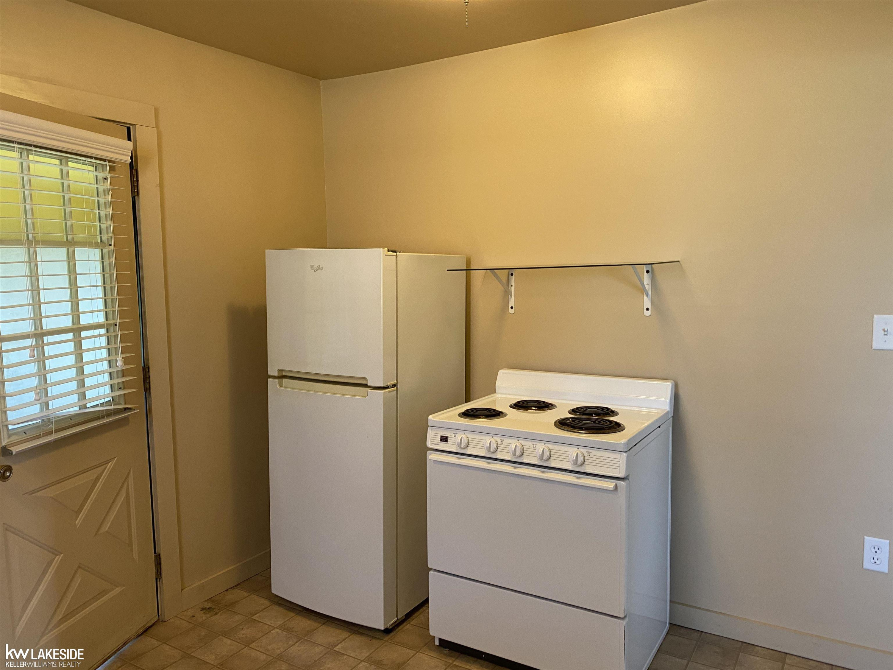 7032 E Michigan Avenue, MI — Photo 12