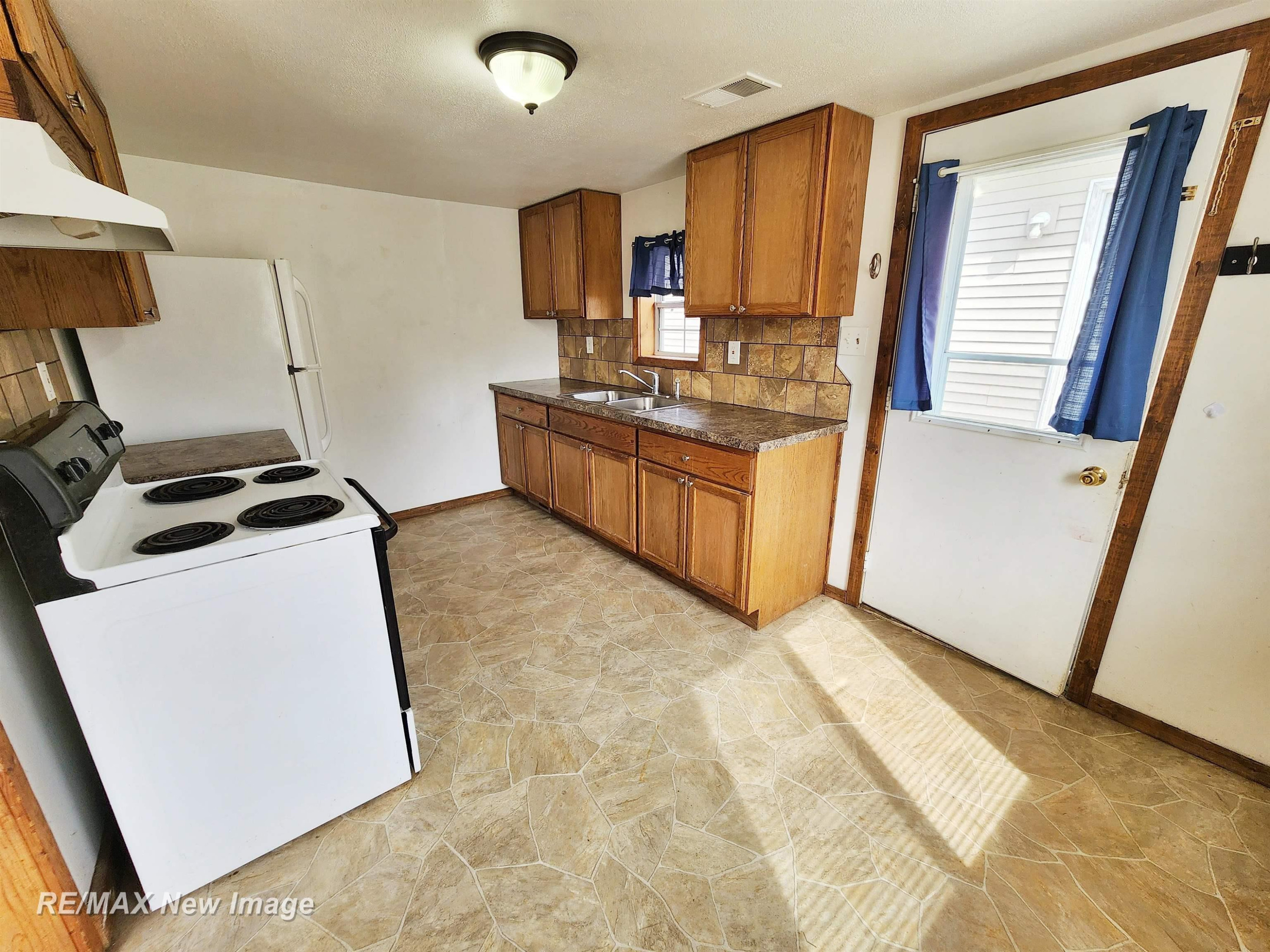 12000 Lakefield Road, Saint Charles, MI 48655 — Photo 8