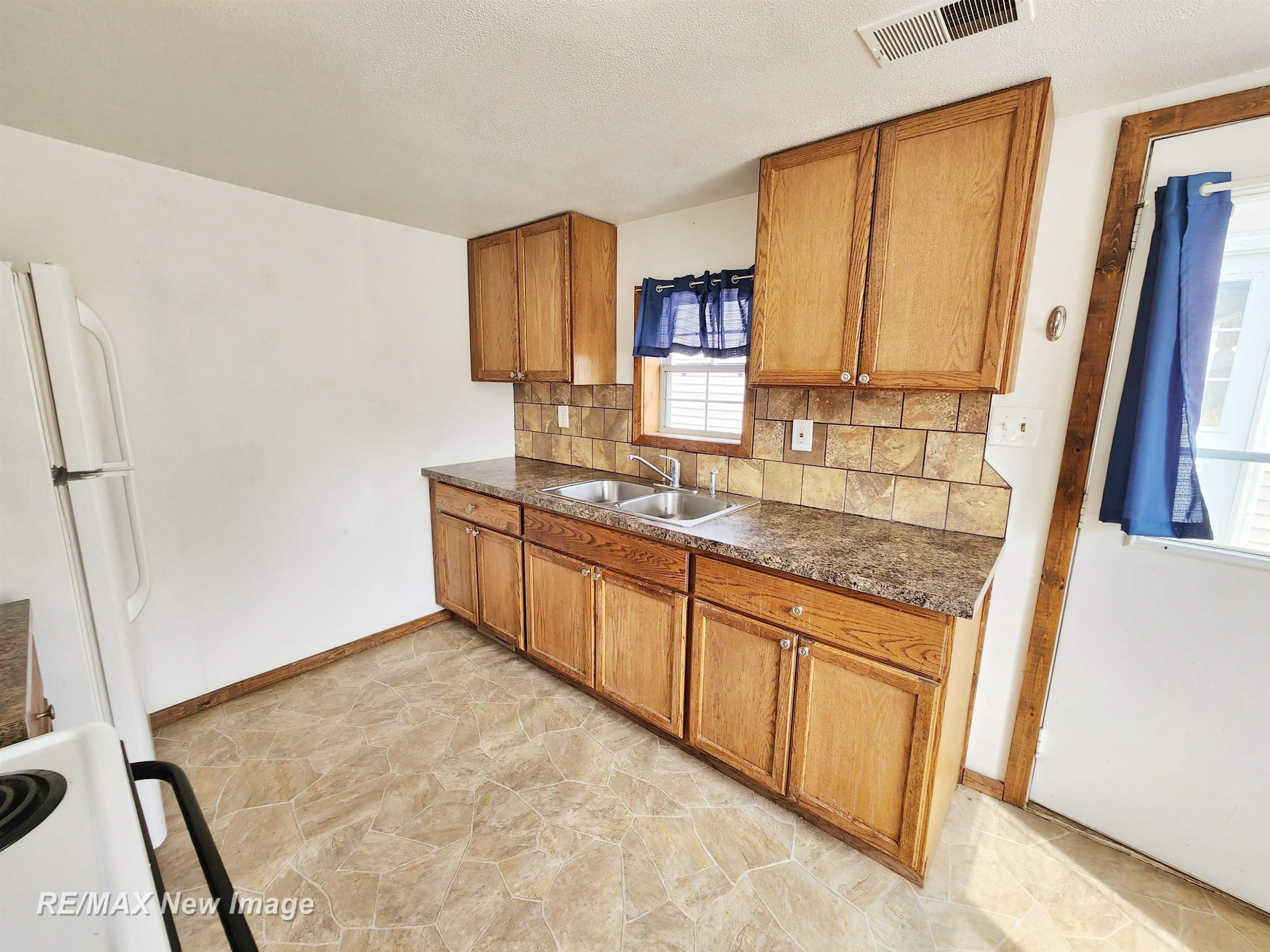 12000 Lakefield Road, Saint Charles, MI 48655 — Photo 11