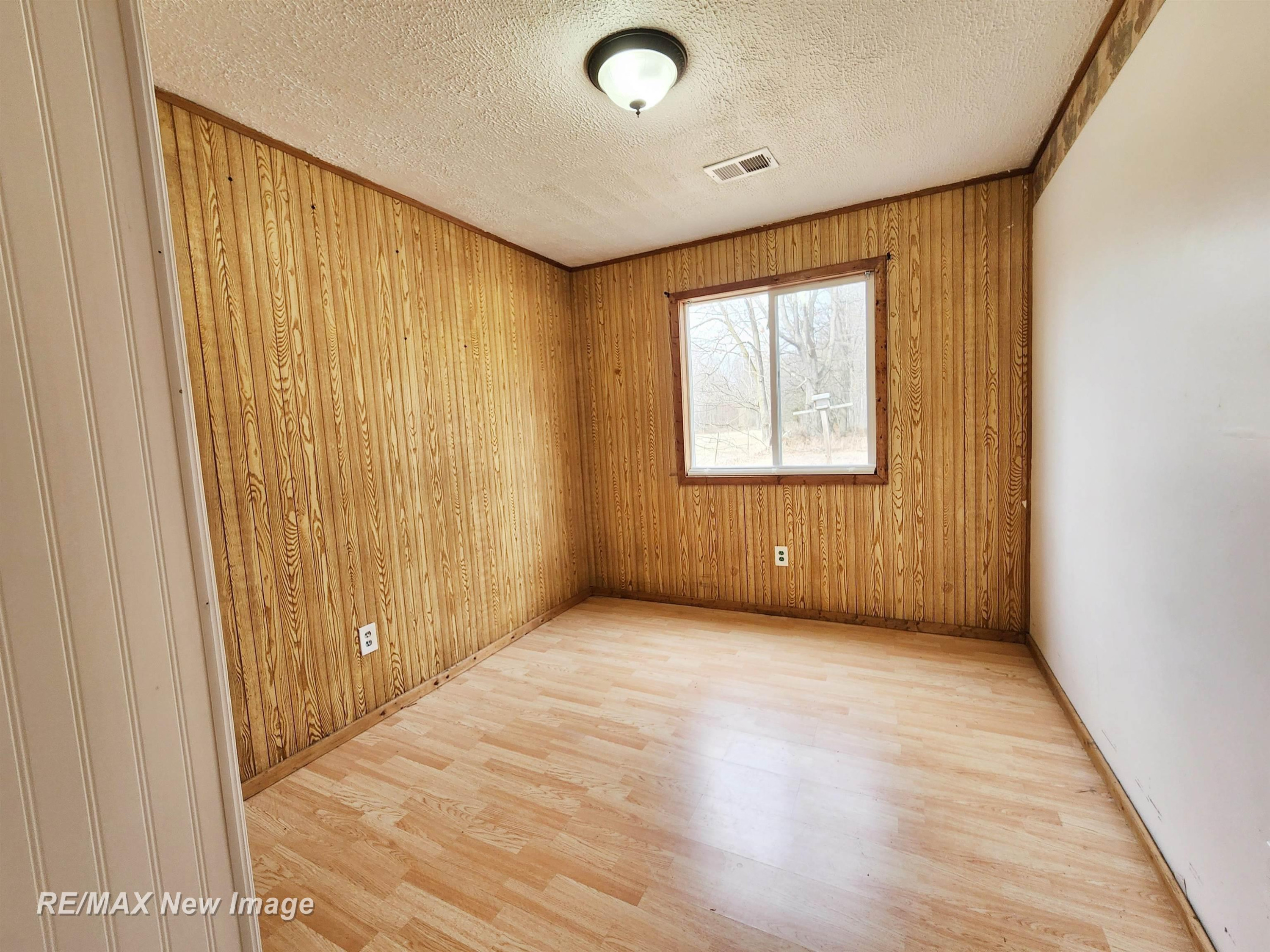 12000 Lakefield Road, Saint Charles, MI 48655 — Photo 19