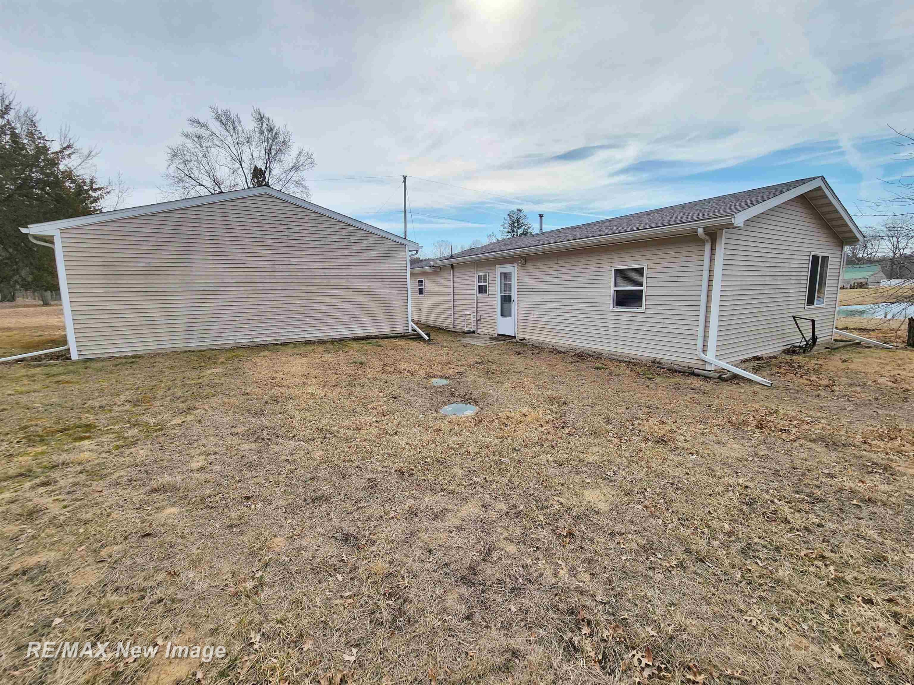 12000 Lakefield Road, Saint Charles, MI 48655 — Photo 28