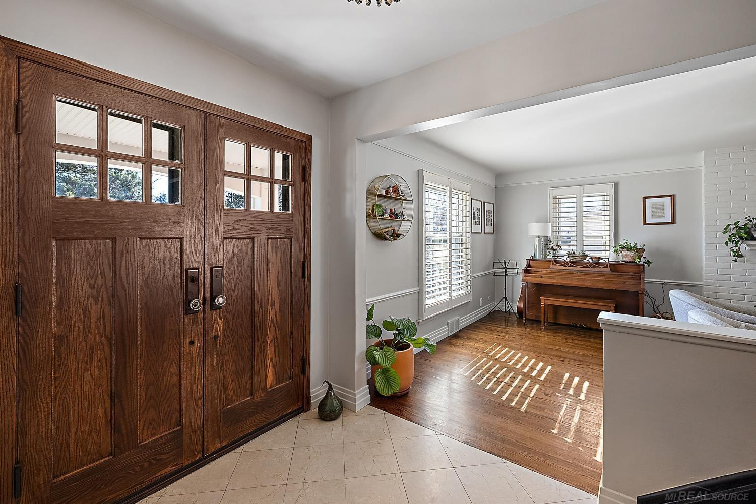 919 Ballantyne Road, Grosse Pointe Shores, MI 48236 — Photo 5