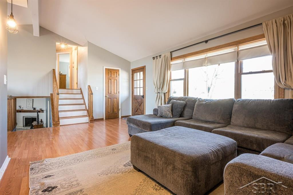 397 Shamrock Court, Clare, MI 48617 — Photo 5