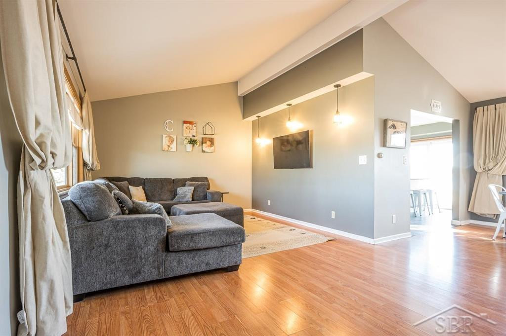 397 Shamrock Court, Clare, MI 48617 — Photo 4