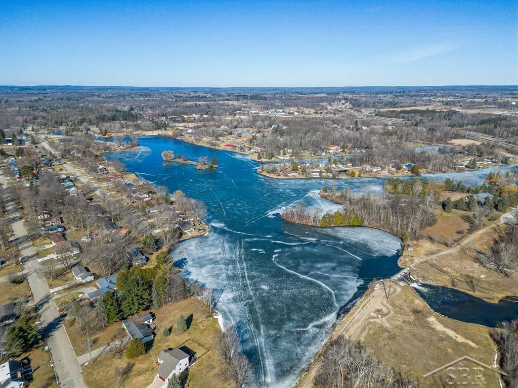 397 Shamrock Court, Clare, MI 48617 — Photo 46