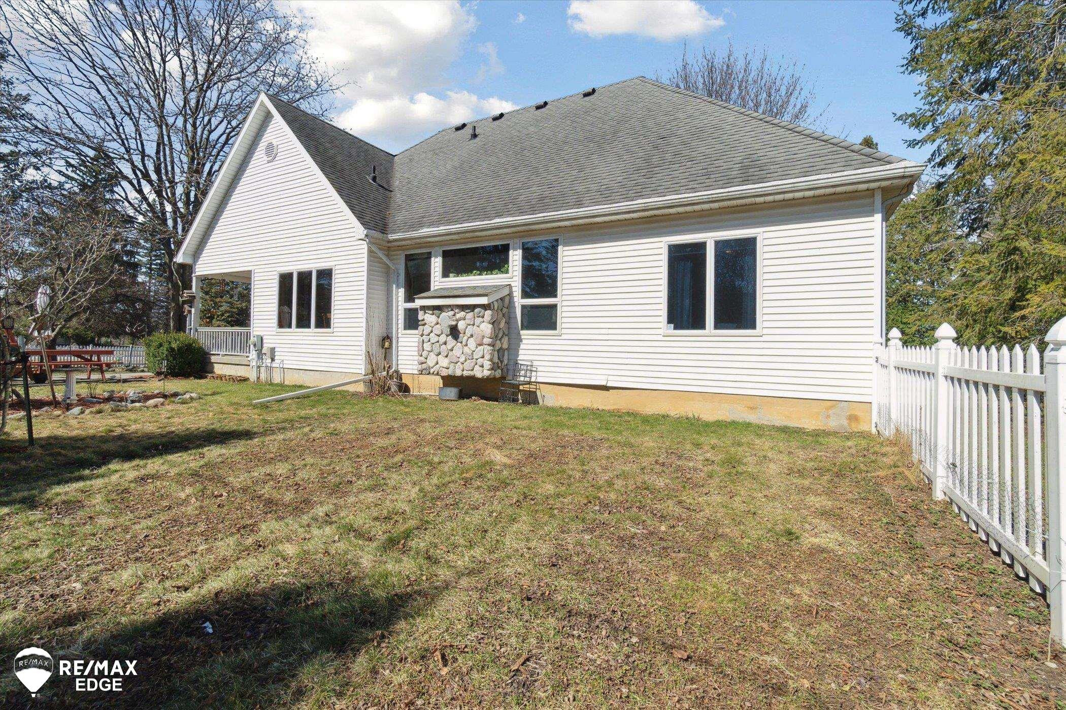 193 Turrill Road, Lapeer, MI 48446 — Photo 43