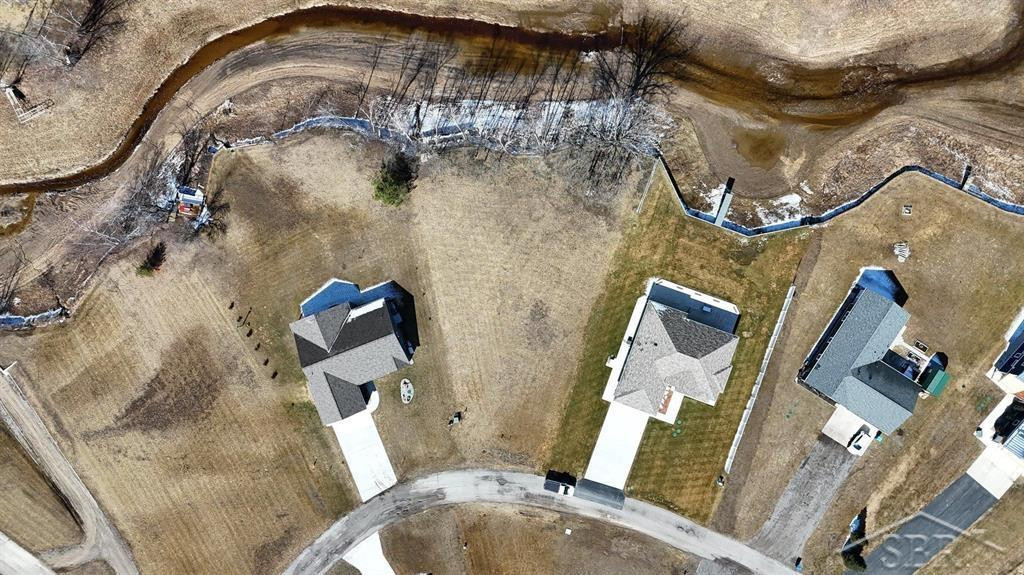 863 E Shoreline Drive, Hope, MI 48628 — Photo 2
