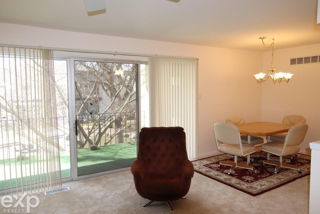 8561 Kennedy Circle #5 Circle, Warren, MI 48093 — Photo 4