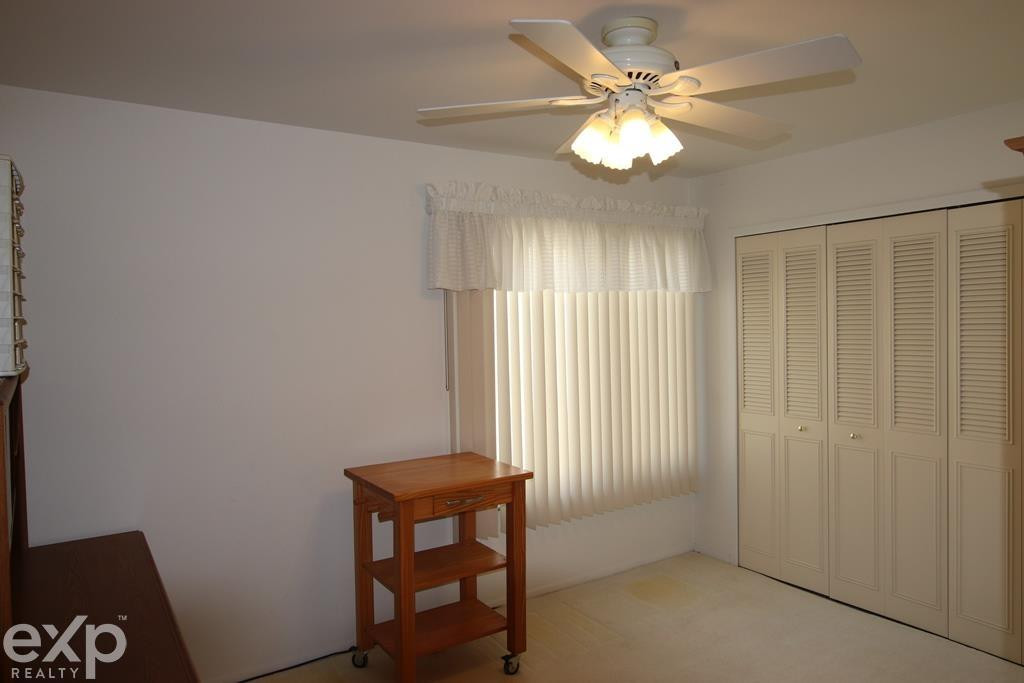 8561 Kennedy Circle #5 Circle, Warren, MI 48093 — Photo 11