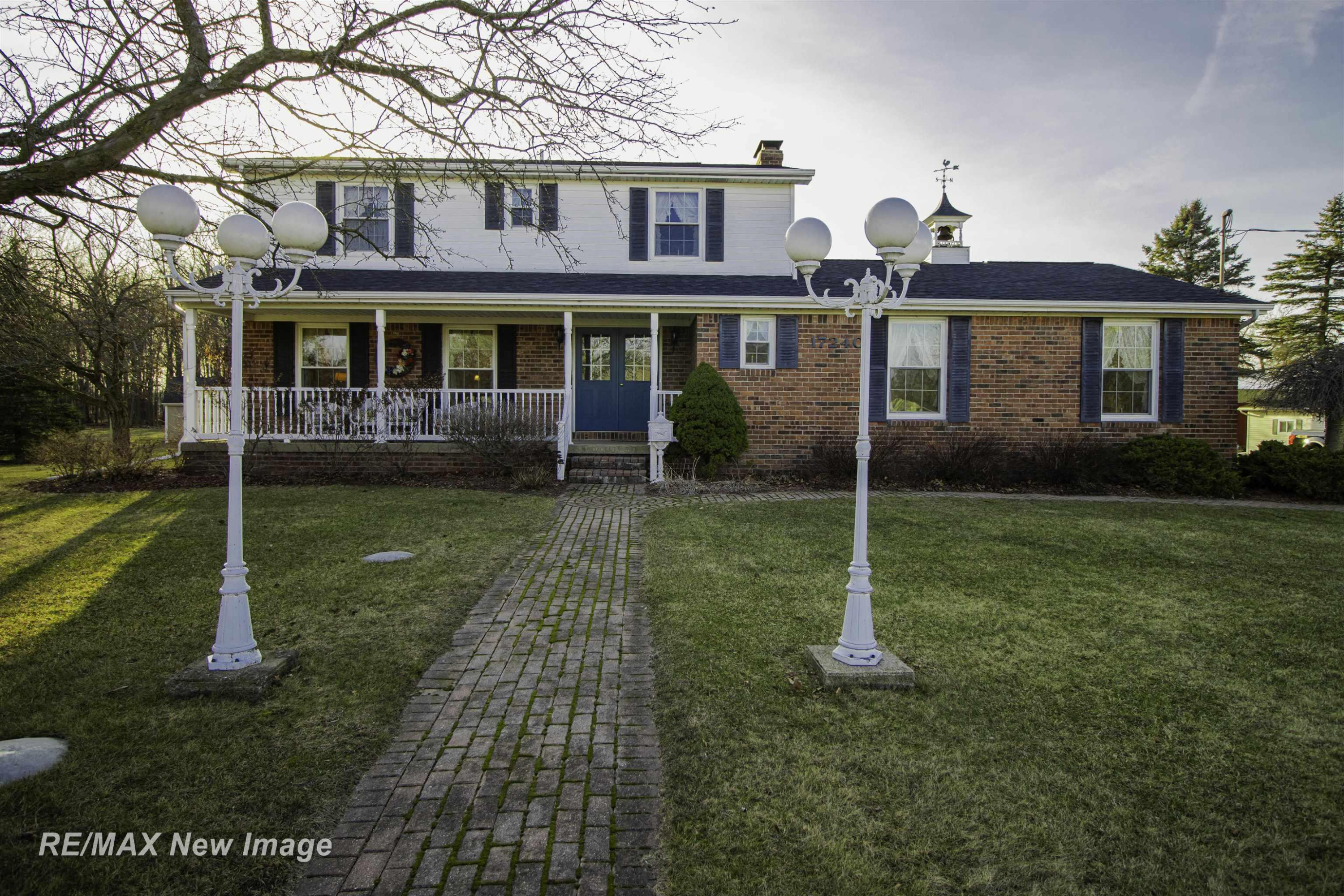 17240 Sharon Road, Chesaning, MI 48616 — front exterior