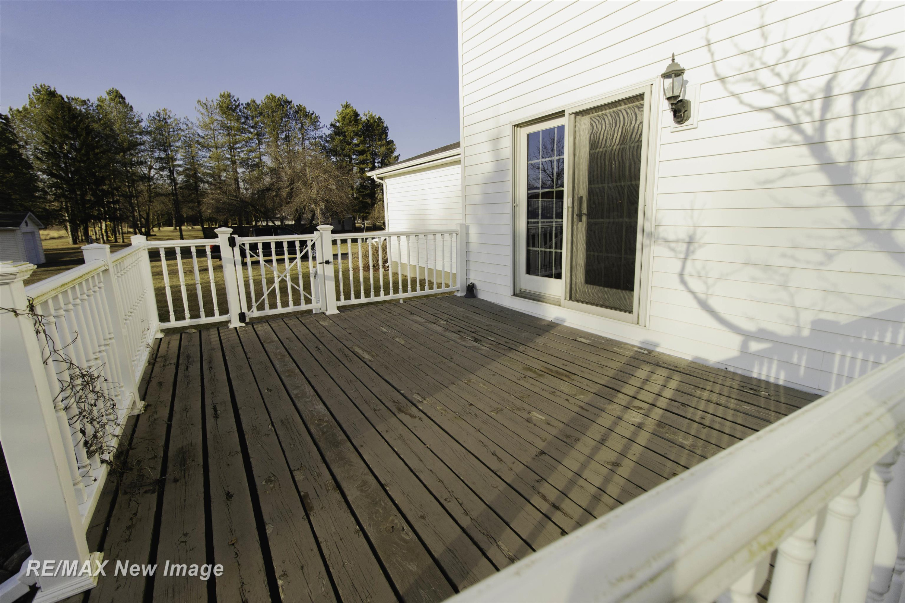17240 Sharon Road, Chesaning, MI 48616 — Photo 8