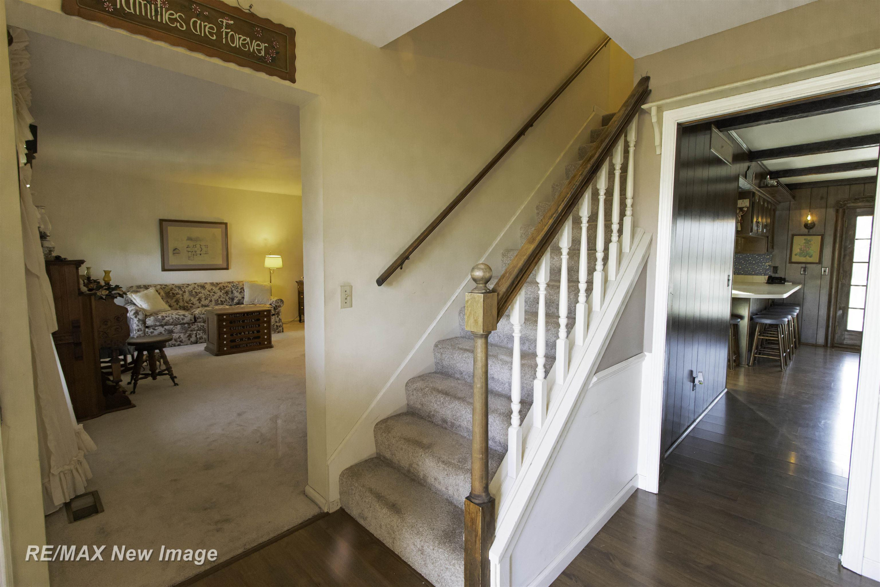 17240 Sharon Road, Chesaning, MI 48616 — Photo 10