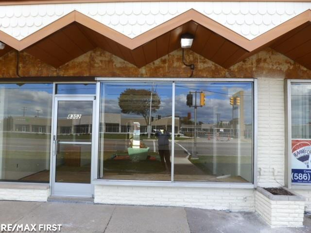 8302 12 Mile Avenue, Warren, MI 48093 — Photo 2