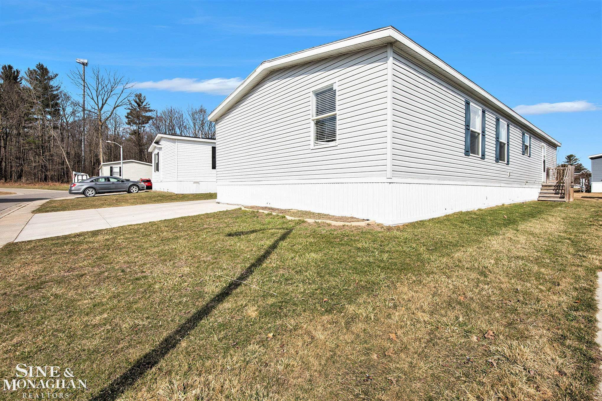 1846 Ponderosa Avenue, MI — Photo 2