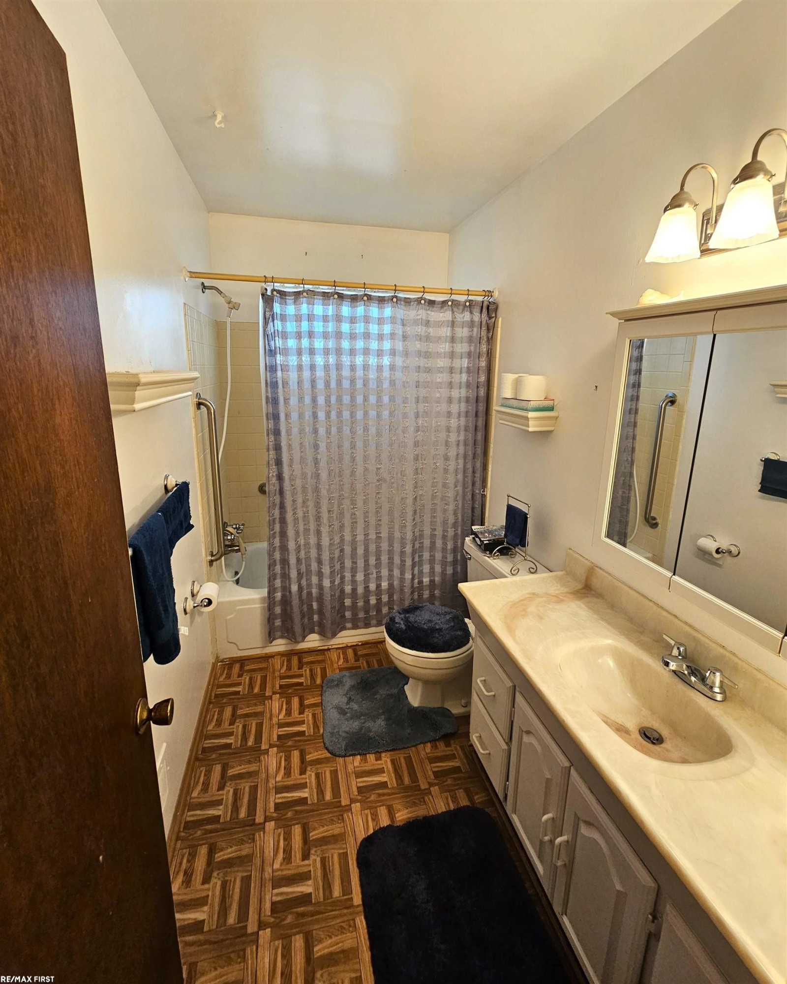225 Ewell Street, MI 48065 — Photo 8