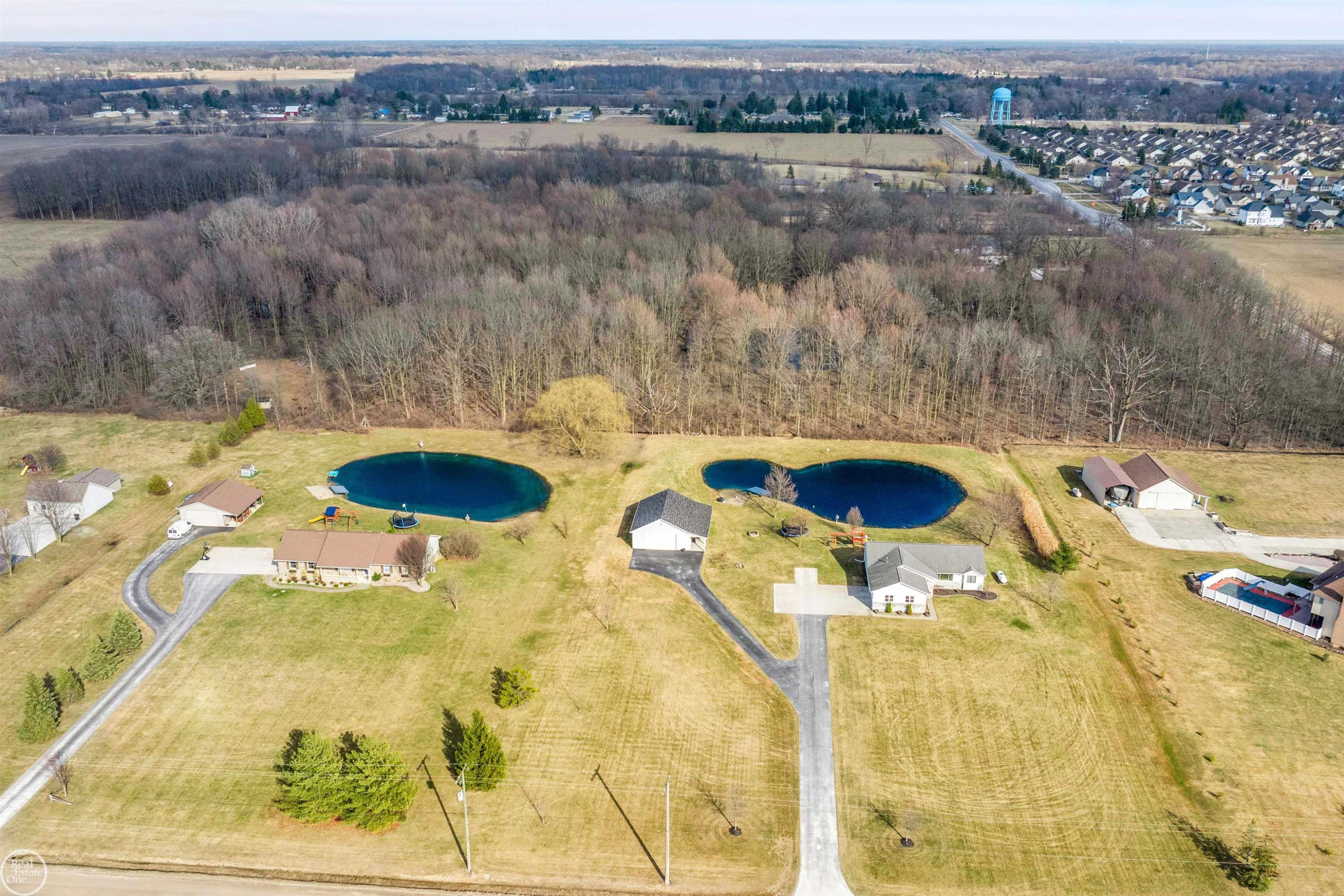 34325 33 Mile Road, Richmond, MI 48062 — Photo 18