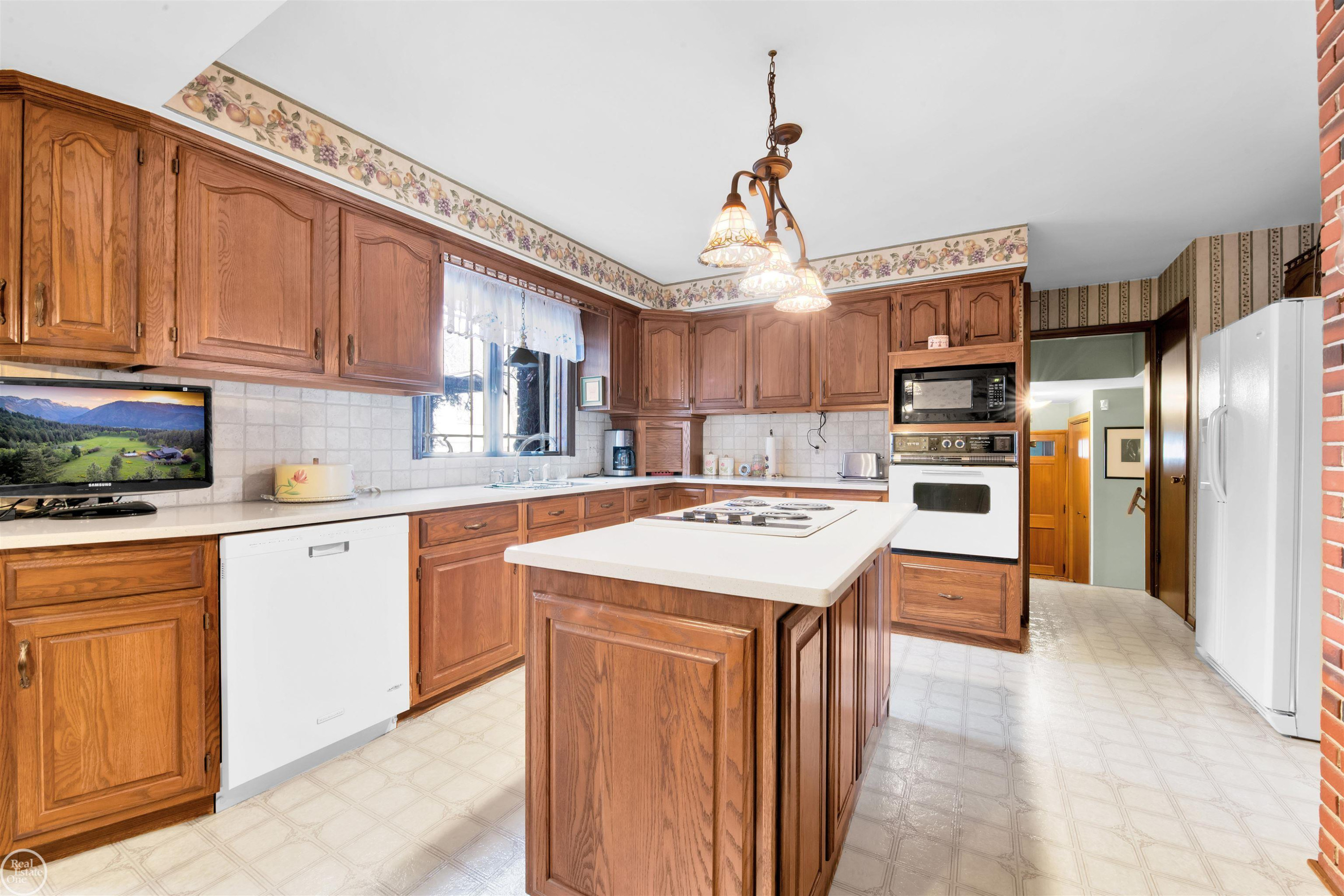 34325 33 Mile Road, Richmond, MI 48062 — Photo 31
