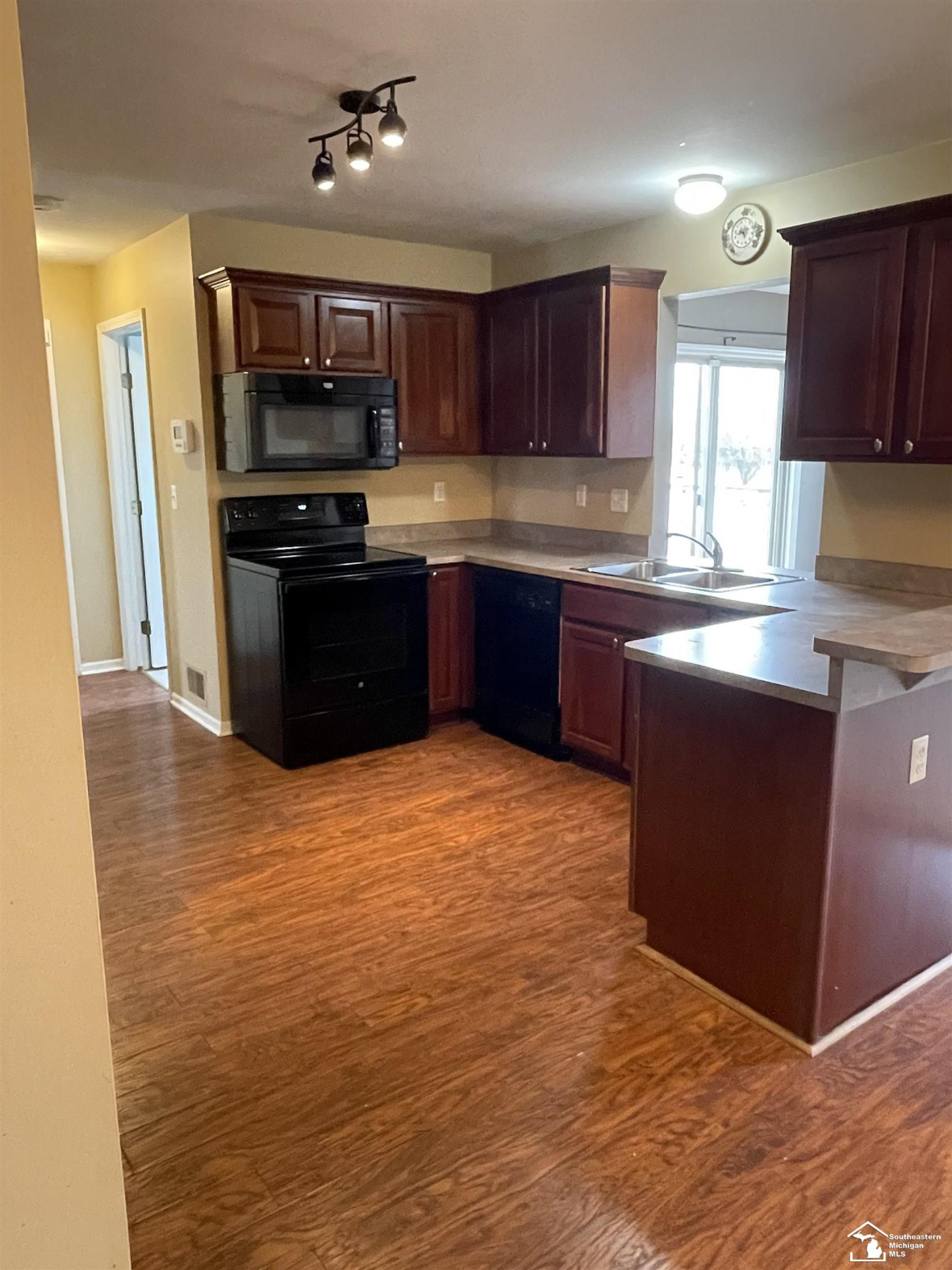 260 Caribou Run, Dundee, MI 48131 — Photo 7