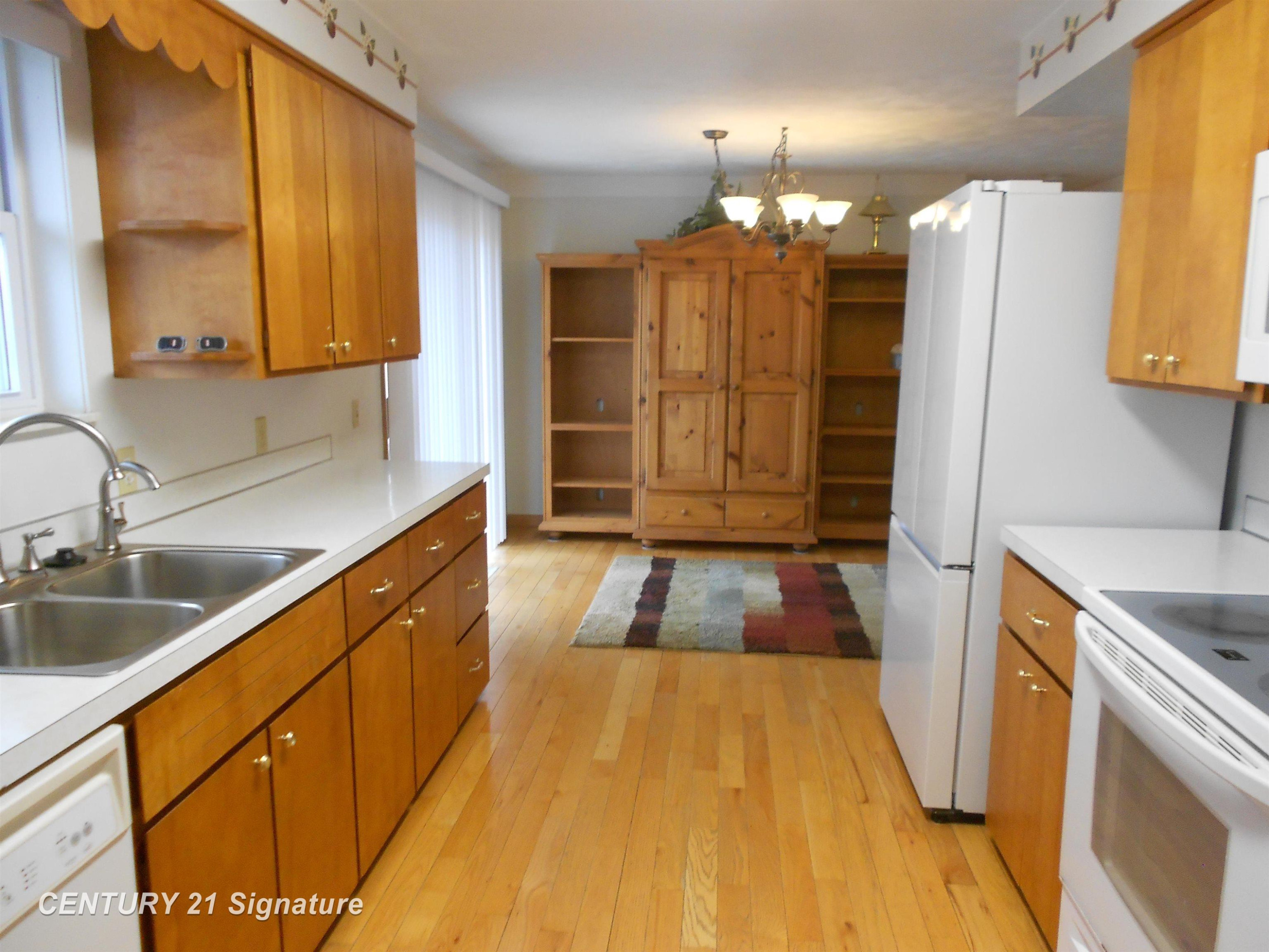 1103 Eddie Drive, Auburn, MI 48611 — Photo 5