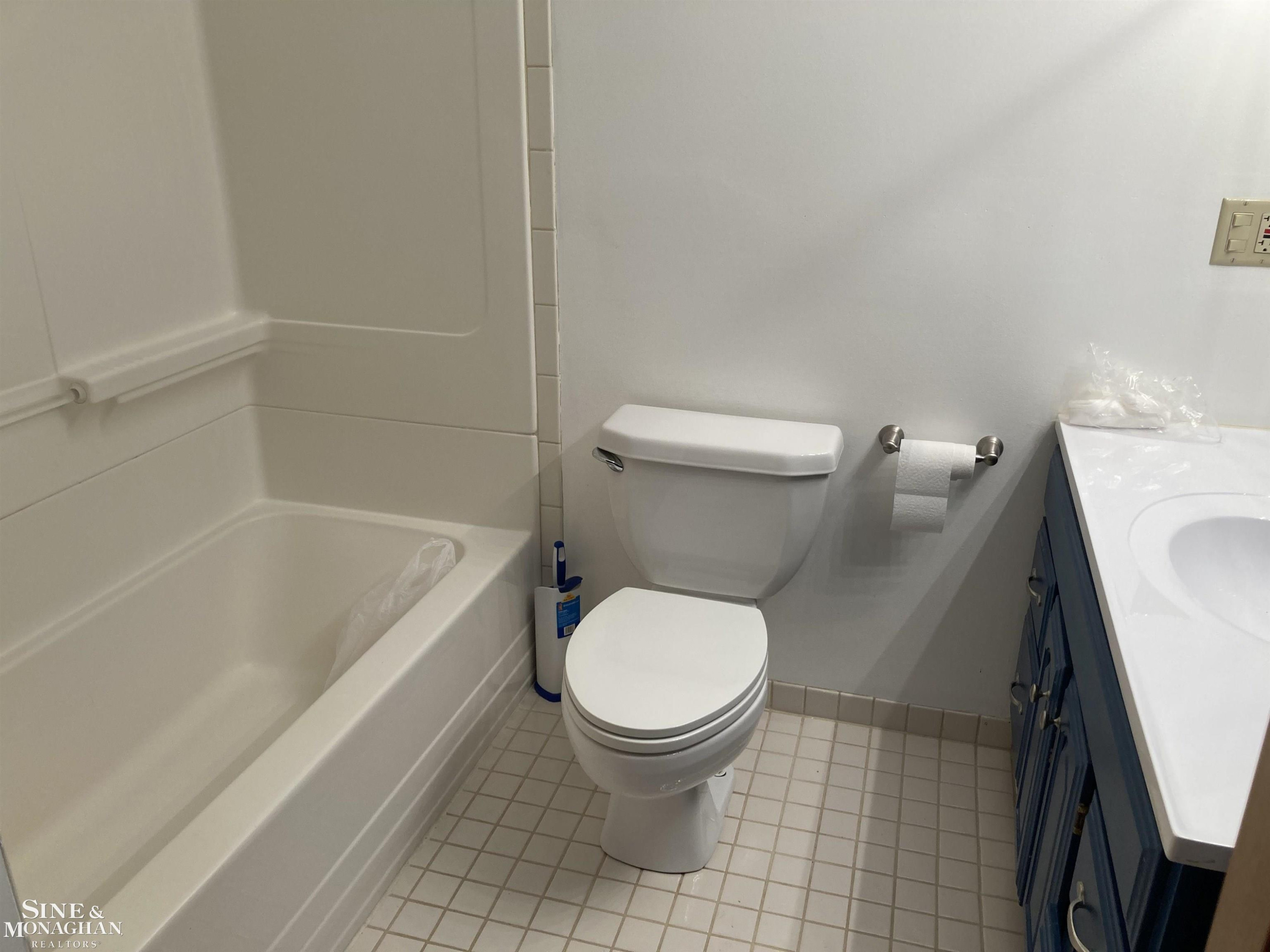 5301 Marsh Road, MI — Photo 8