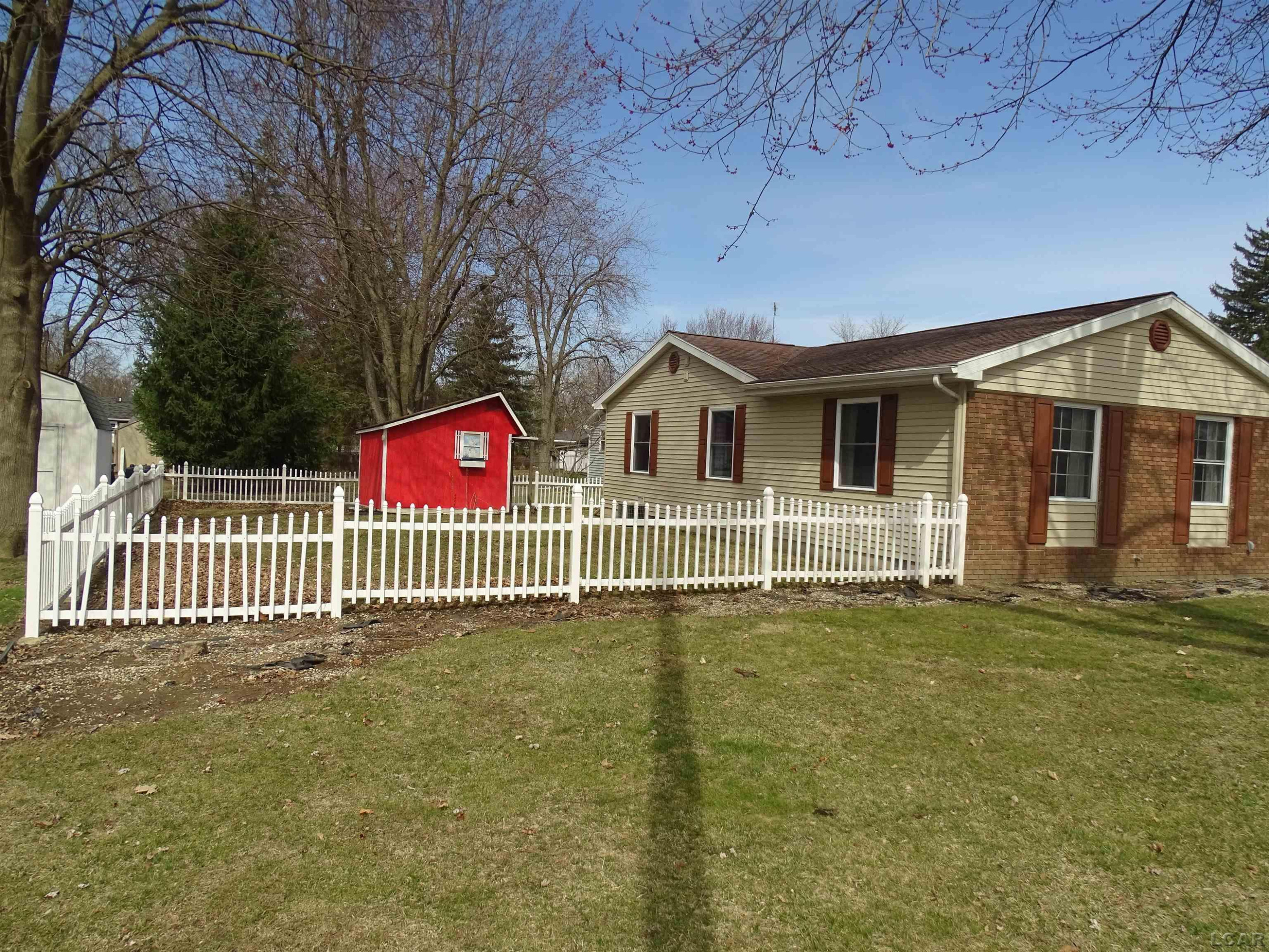 203 Veterans Avenue, Blissfield, MI 49228 — Photo 3