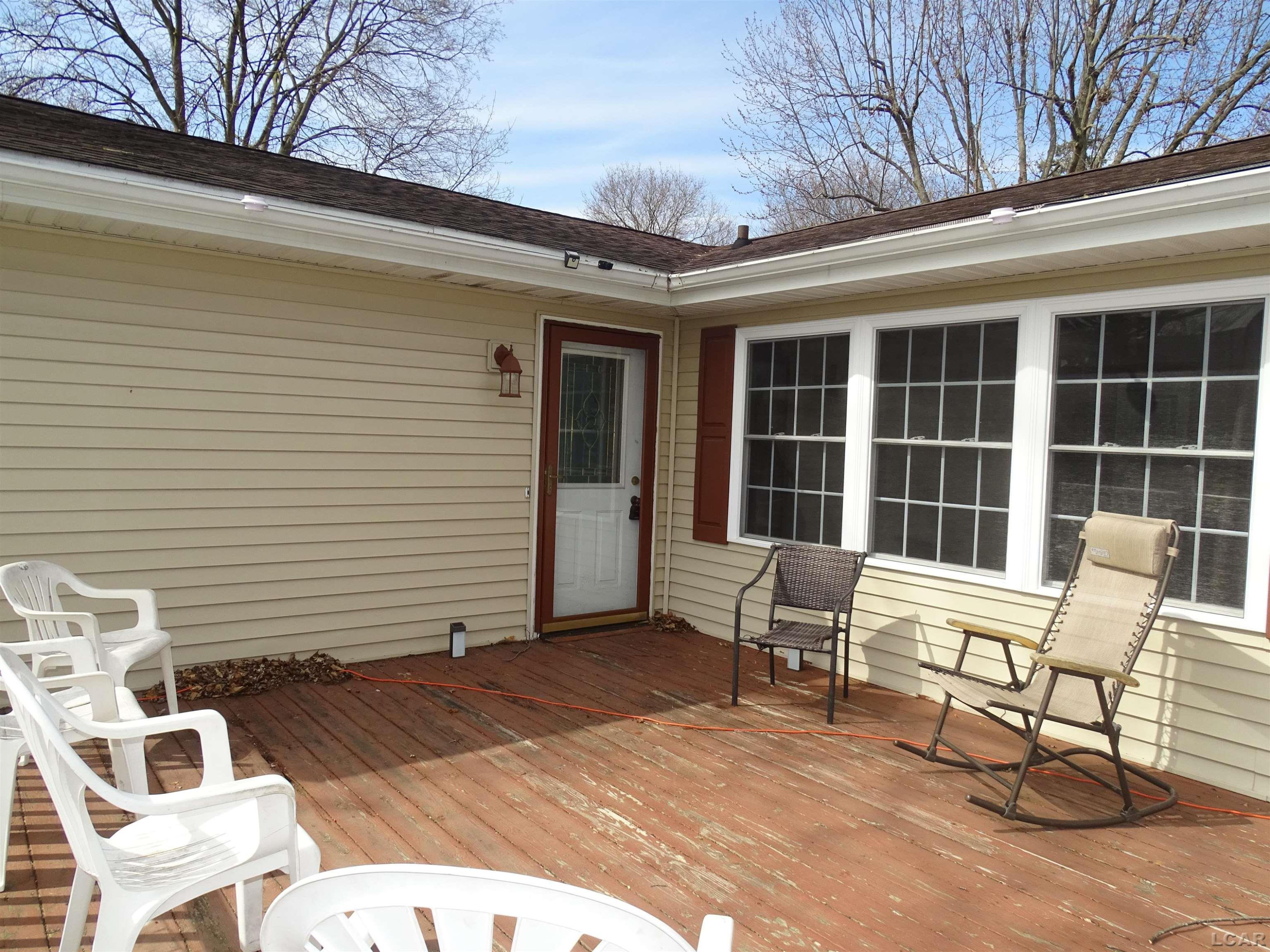 203 Veterans Avenue, Blissfield, MI 49228 — Photo 4