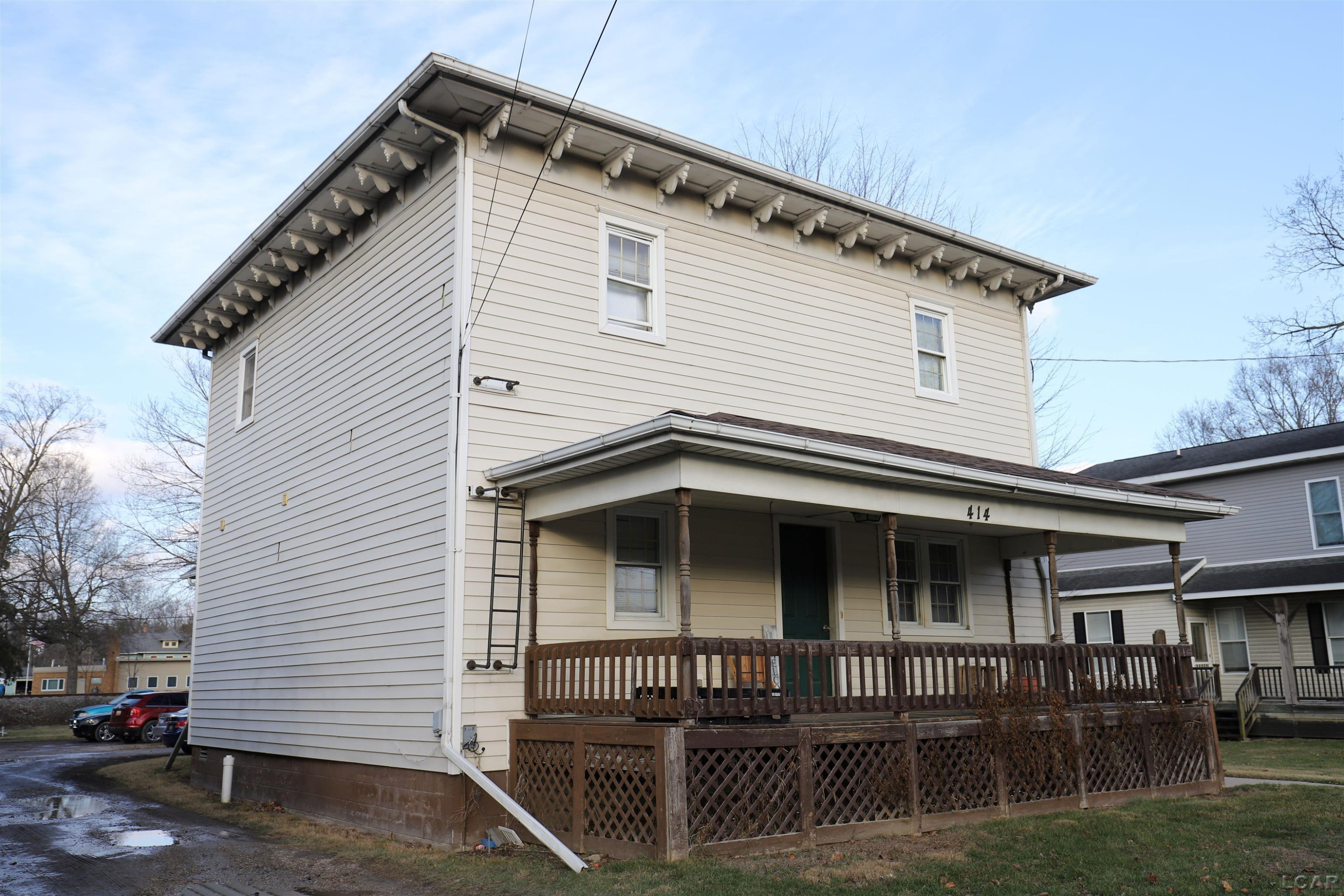 414 W Adrian Street, Blissfield, MI 49228 — Photo 2