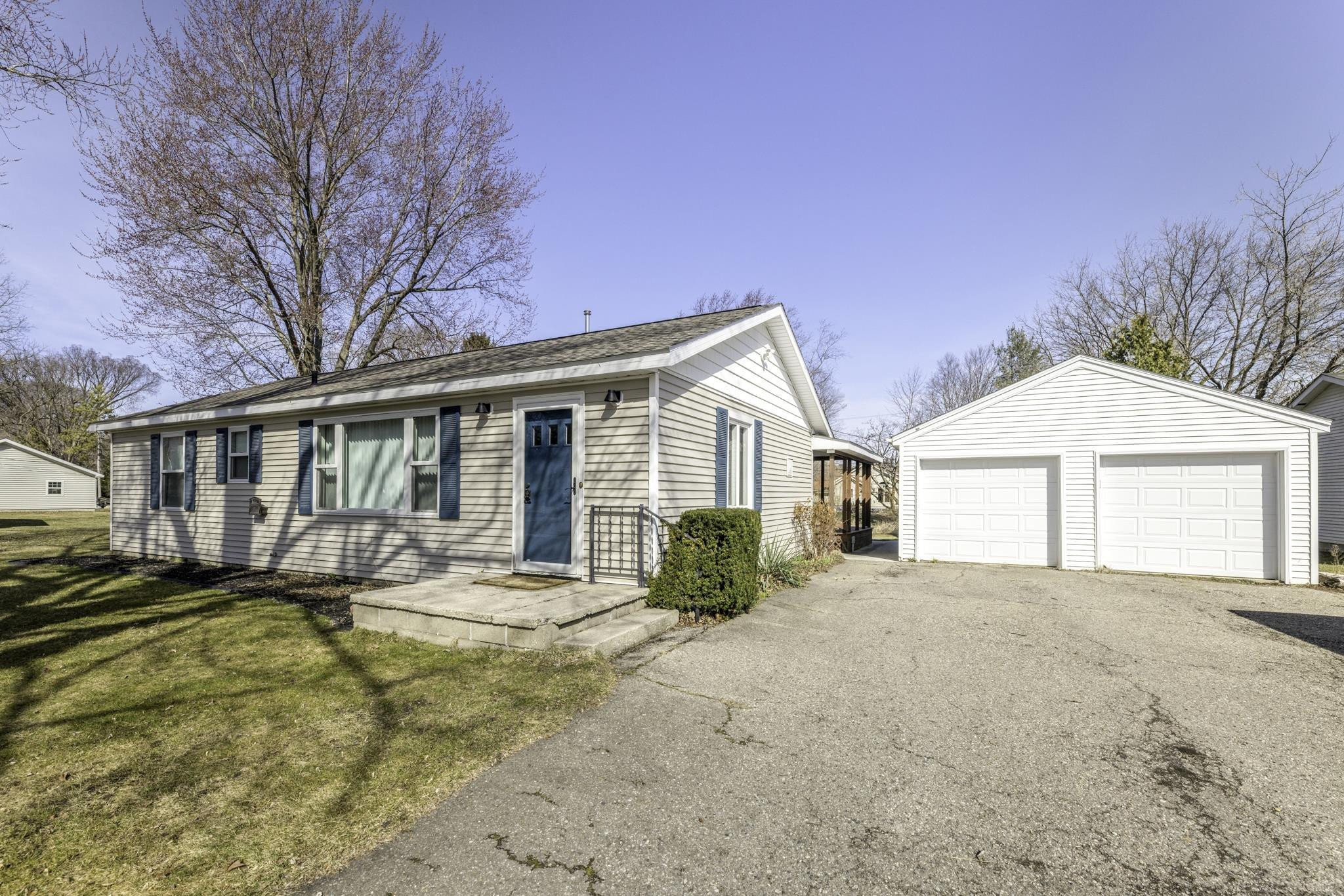 7187 Hubbard Street, Lexington, MI 48450 — front exterior