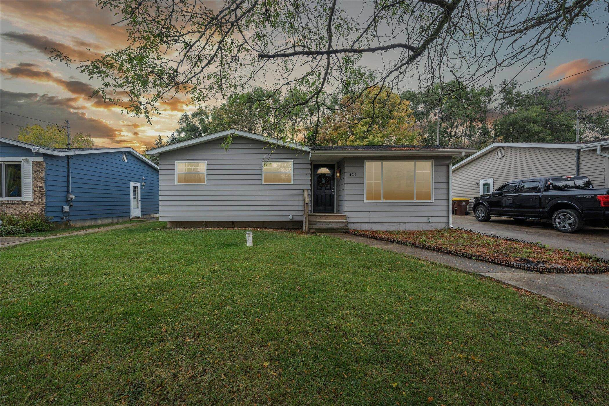 421 E Clinton Street, Vernon, MI 48476 — front exterior