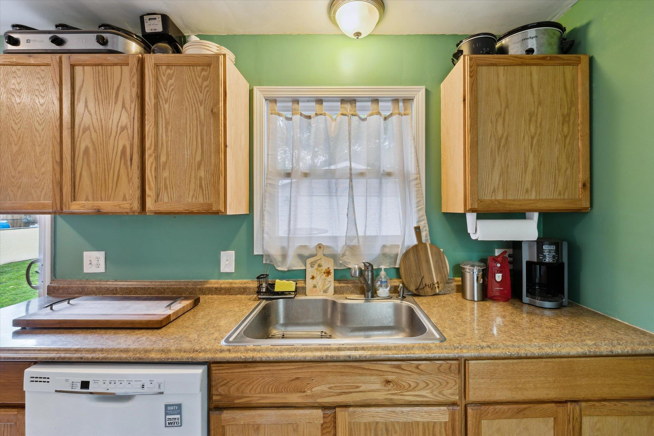 421 E Clinton Street, Vernon, MI 48476 — Photo 14