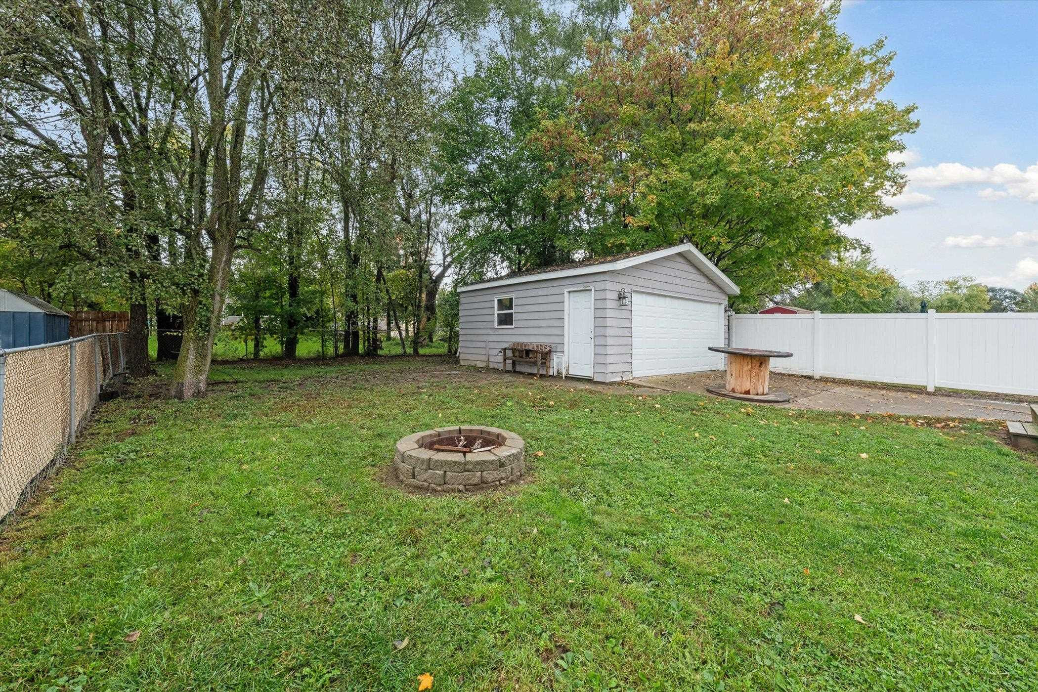 421 E Clinton Street, Vernon, MI 48476 — Photo 31