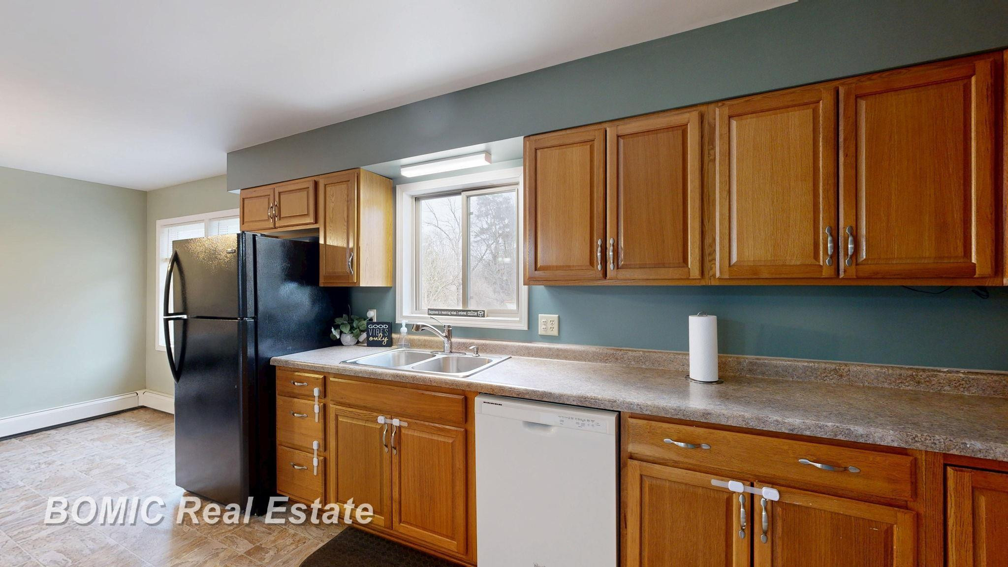 241 W Turner Street, MI 48744 — Photo 6