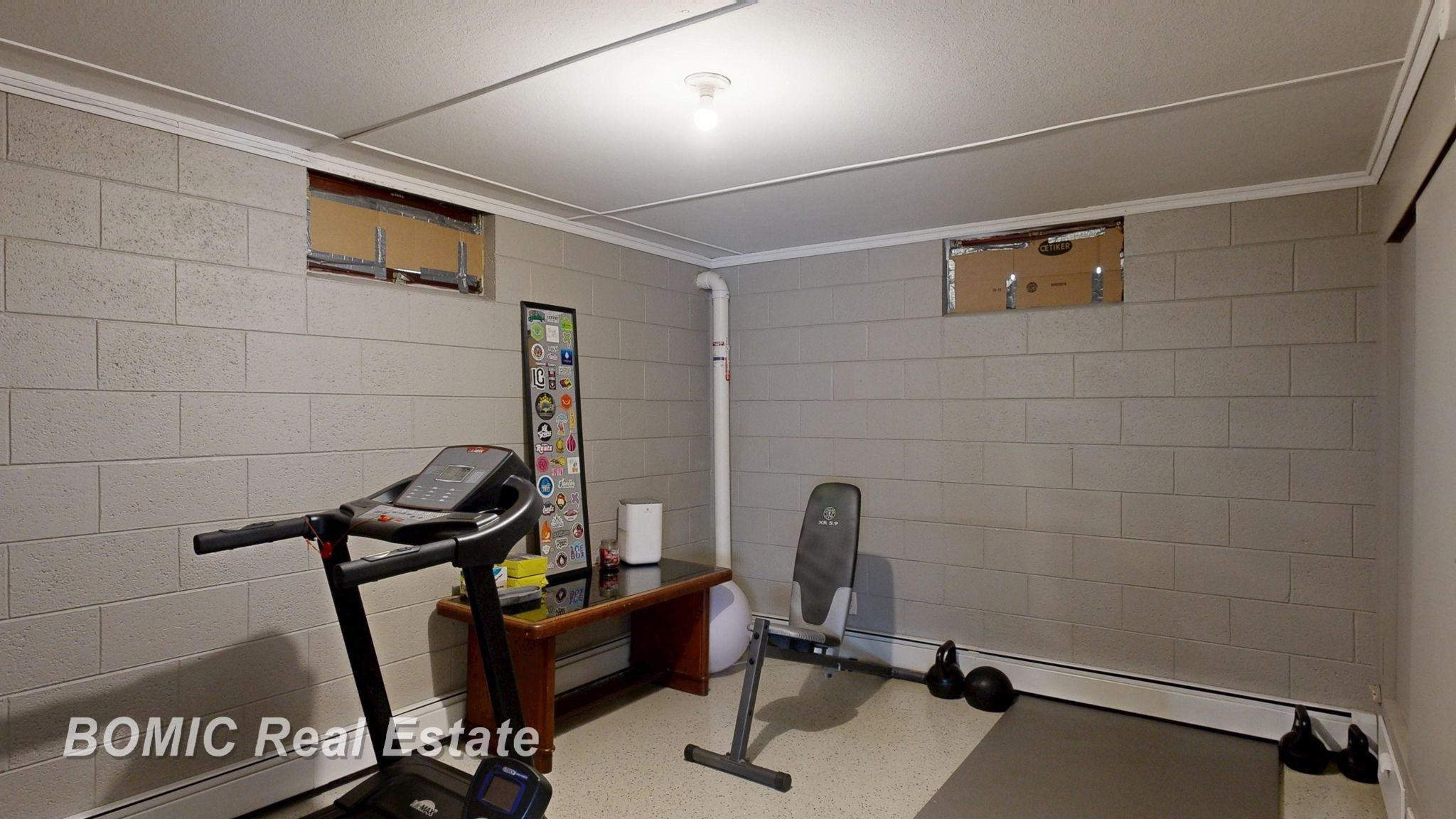 241 W Turner Street, MI 48744 — Photo 23