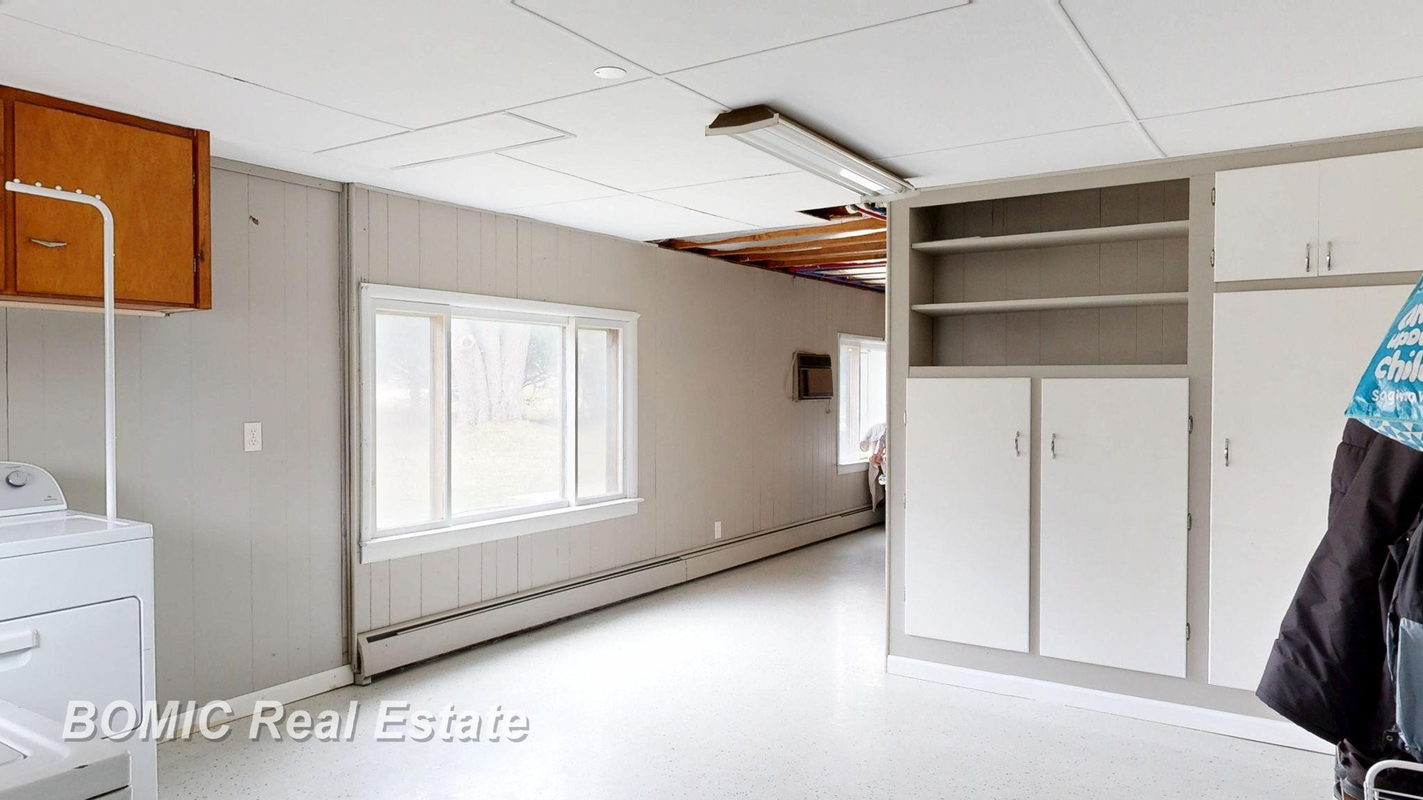 241 W Turner Street, MI 48744 — Photo 24