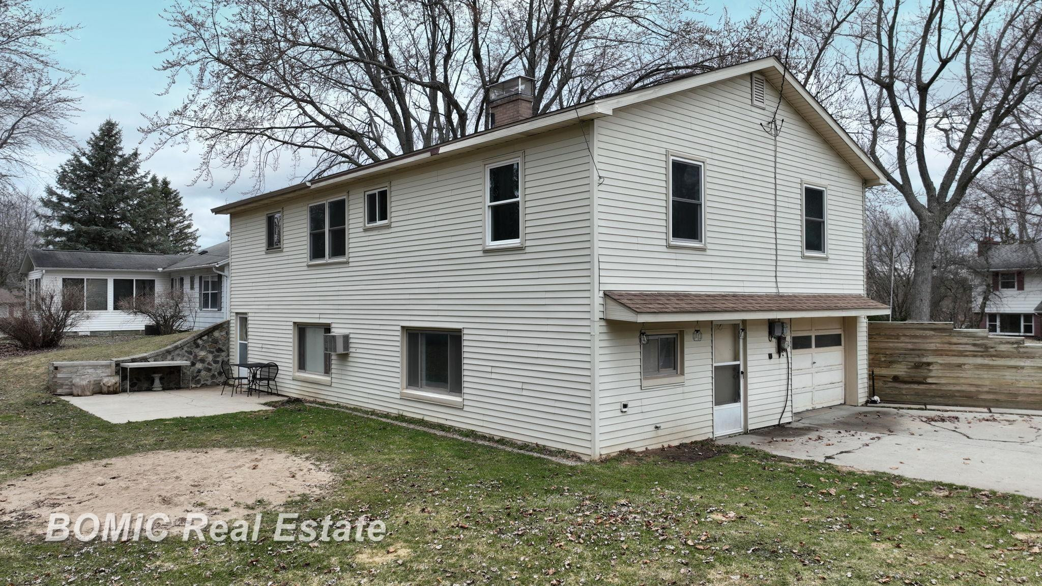 241 W Turner Street, MI 48744 — Photo 37