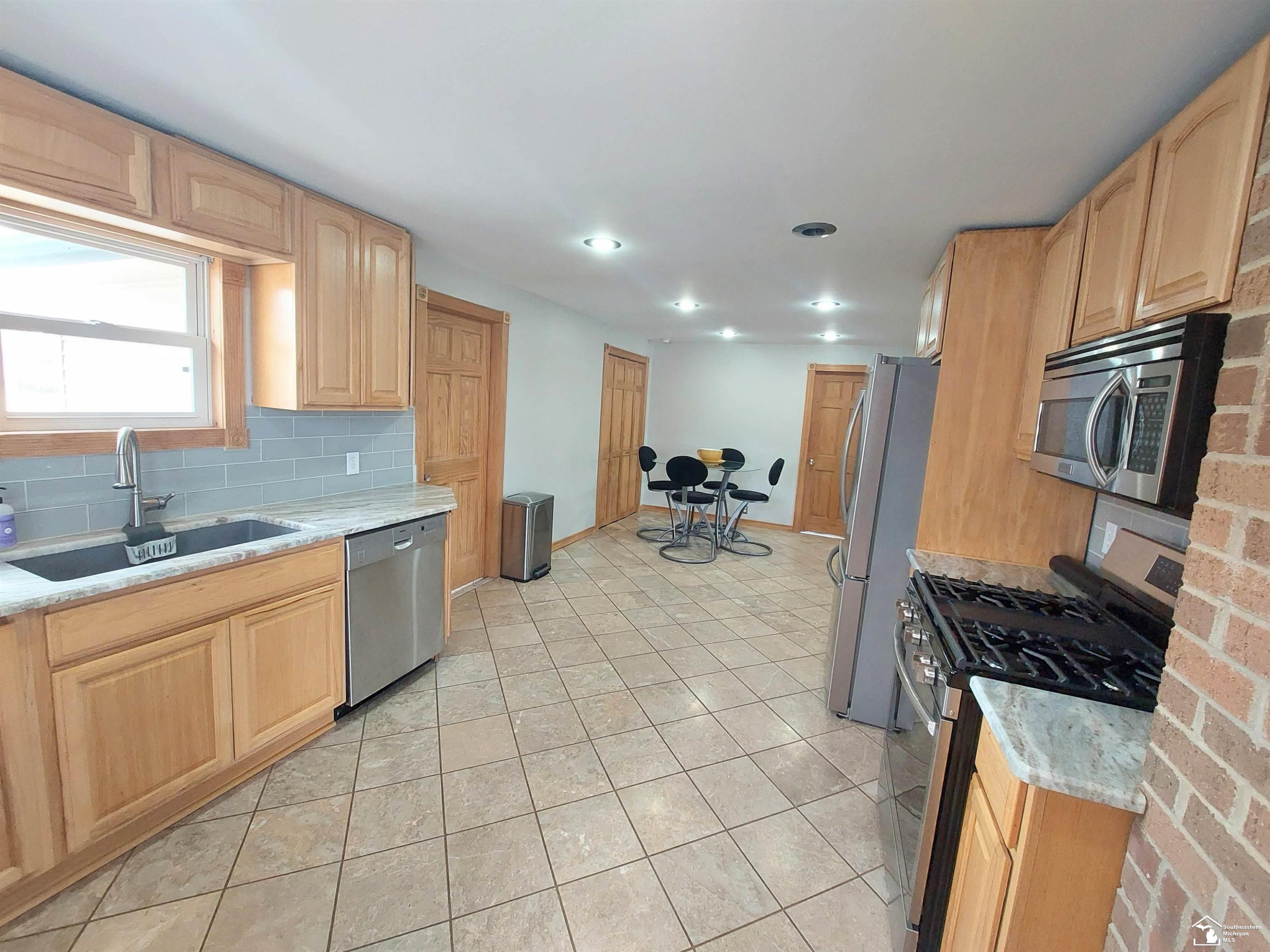 3023 W. Stein Road, La Salle, MI — Photo 13