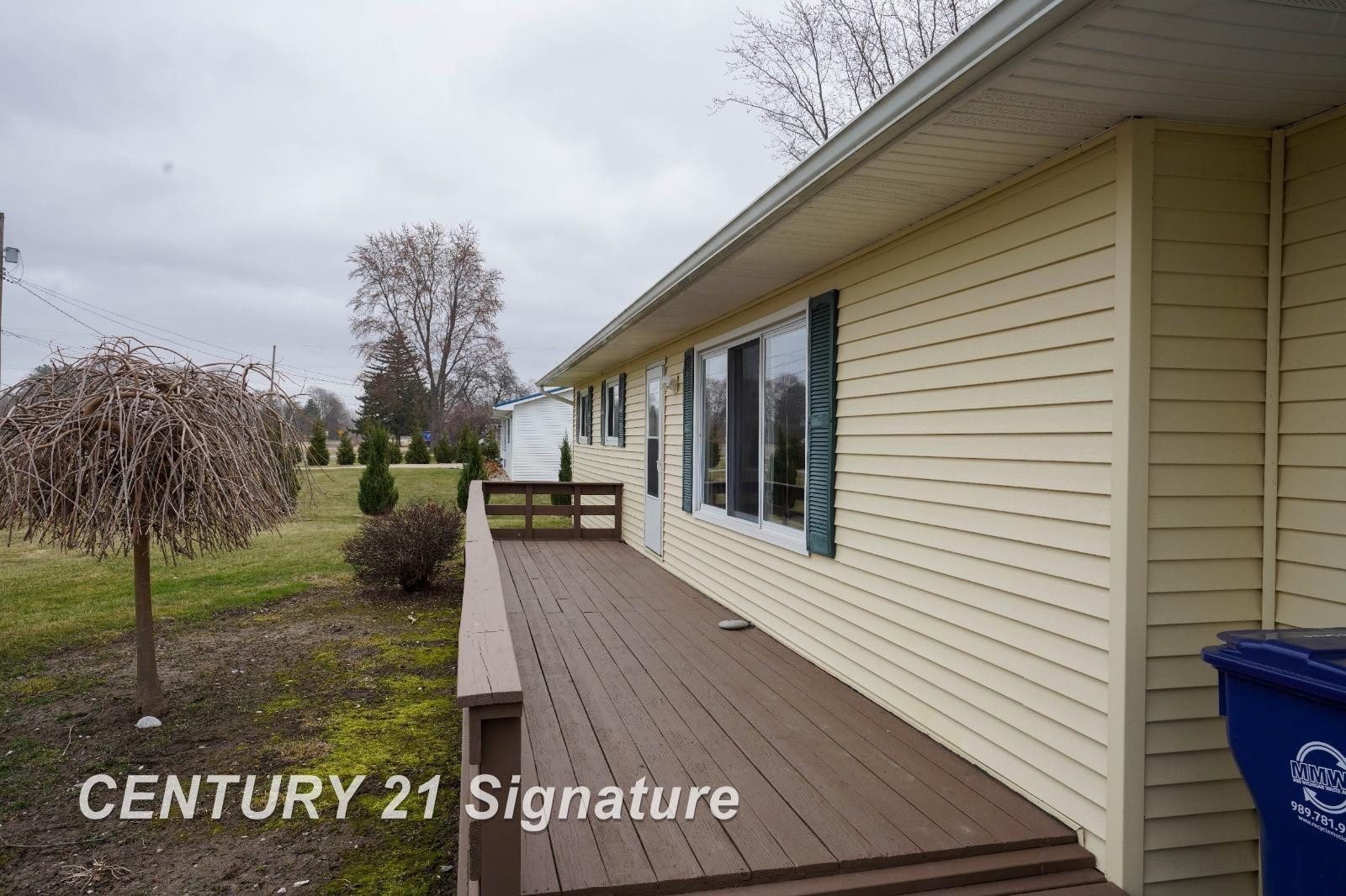8395 EDERER Road, Saginaw, MI 48609 — Photo 2