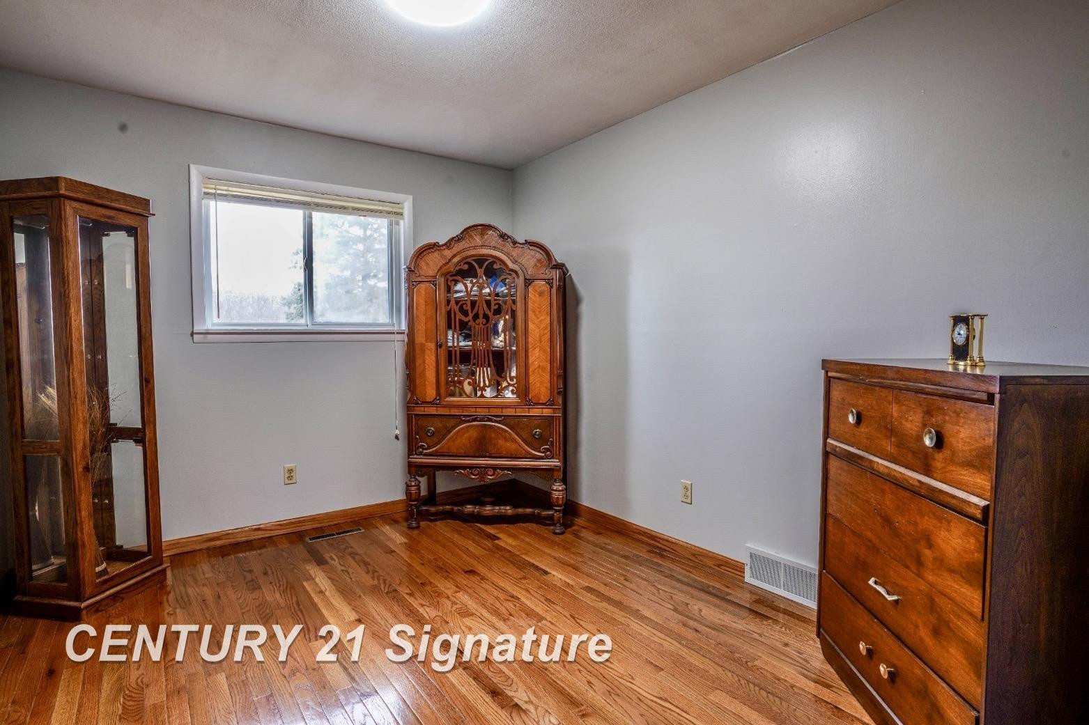 8395 EDERER Road, Saginaw, MI 48609 — Photo 15