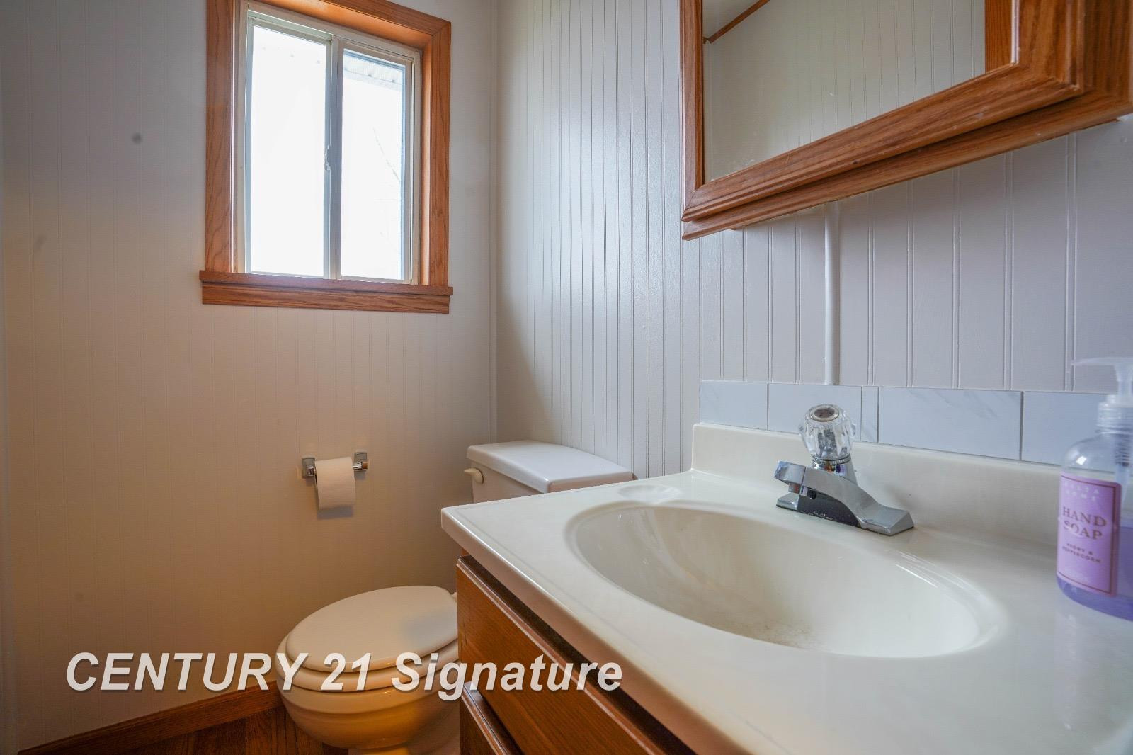 8395 EDERER Road, Saginaw, MI 48609 — Photo 24