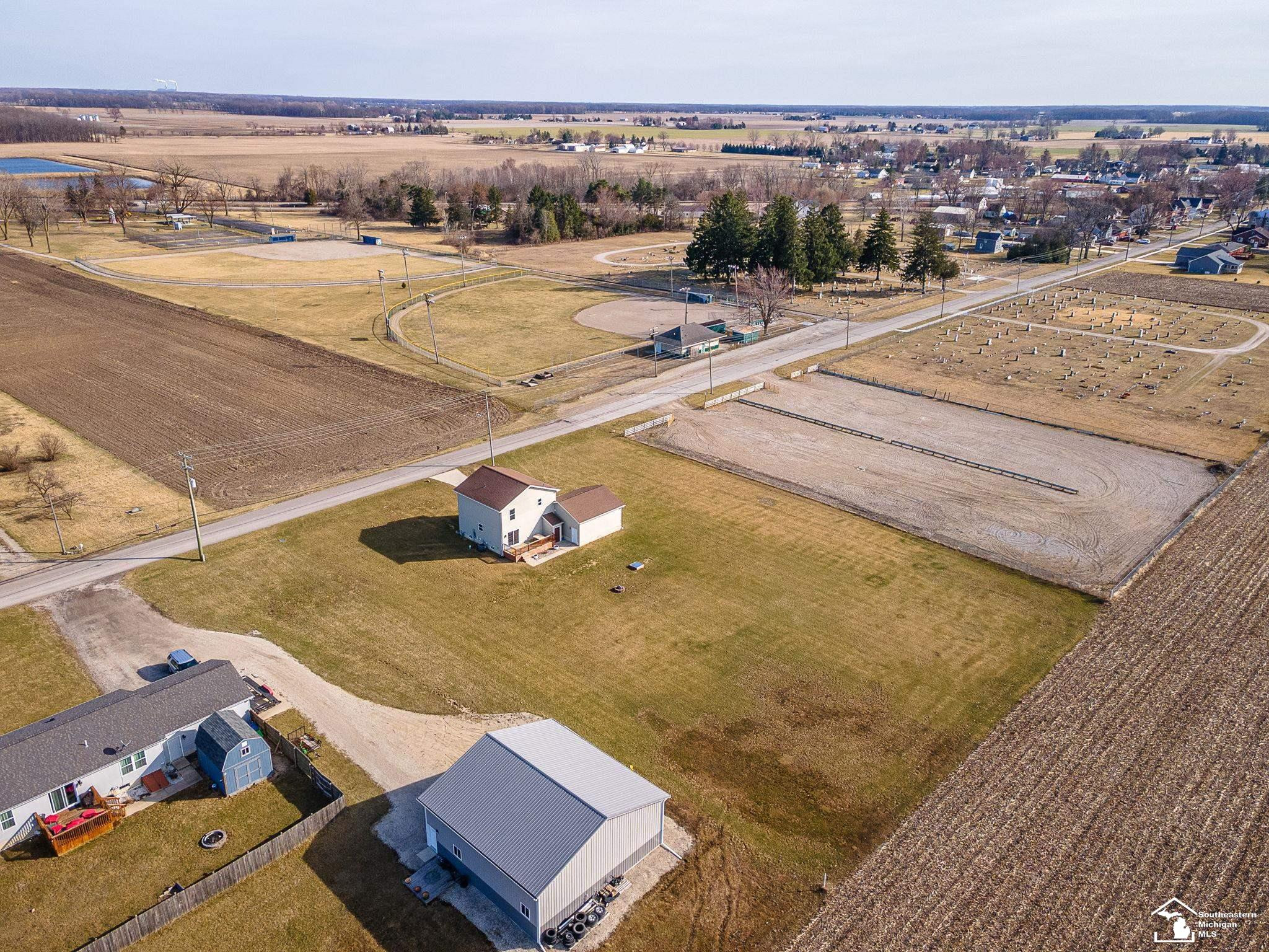 9489 Raisin Street, Maybee, MI — Photo 42