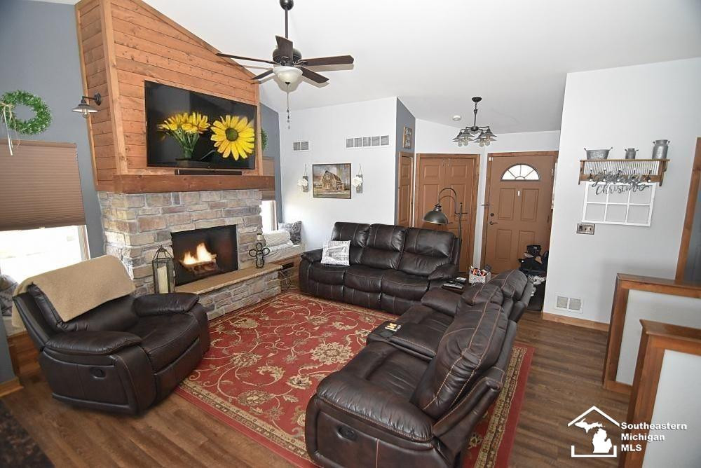 832 Falcon Drive, Dundee, MI 48131 — Photo 6