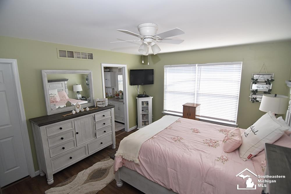 832 Falcon Drive, Dundee, MI 48131 — Photo 16