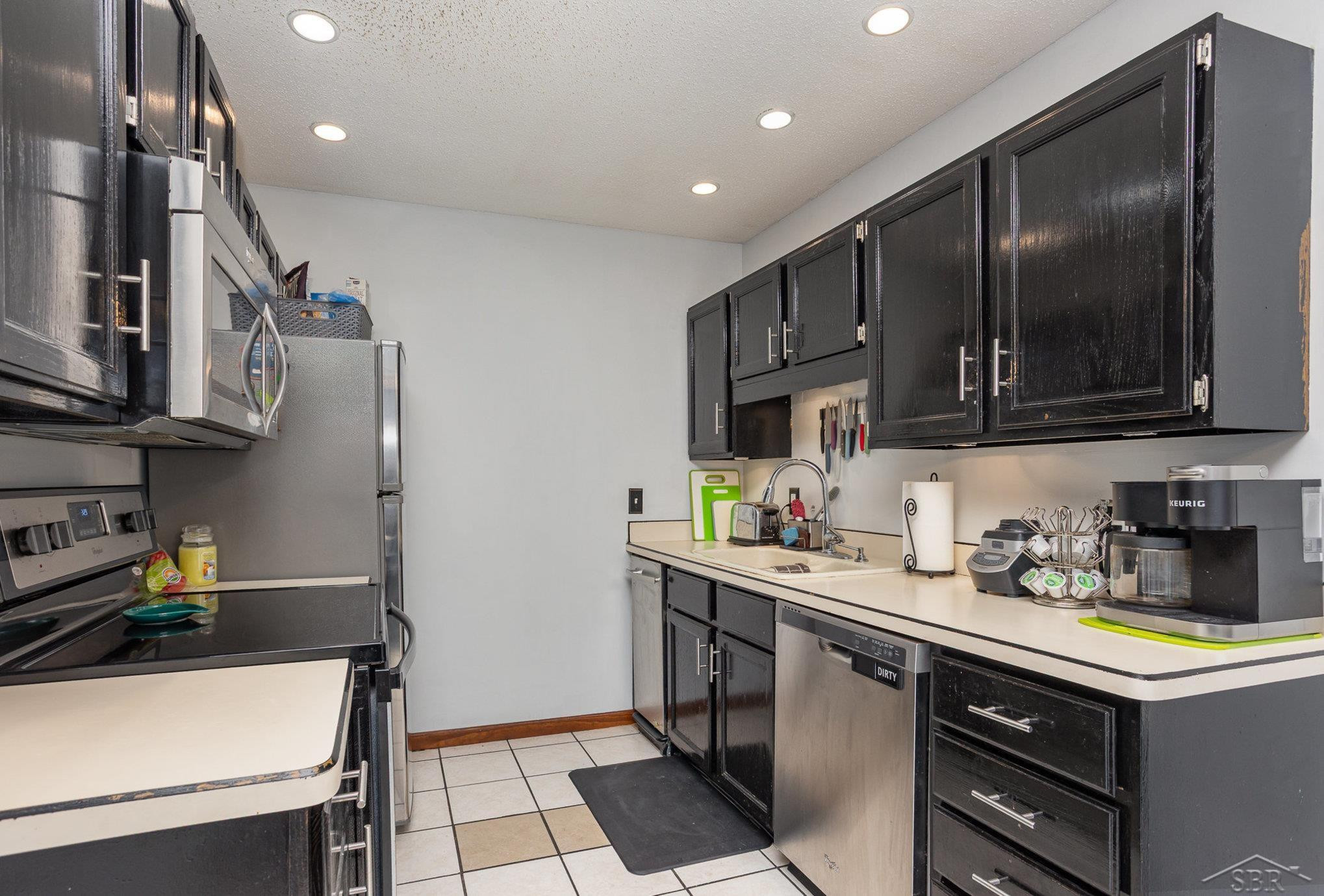 844 Fairlane Court Court, 7, Saginaw, MI 48609 — Photo 8