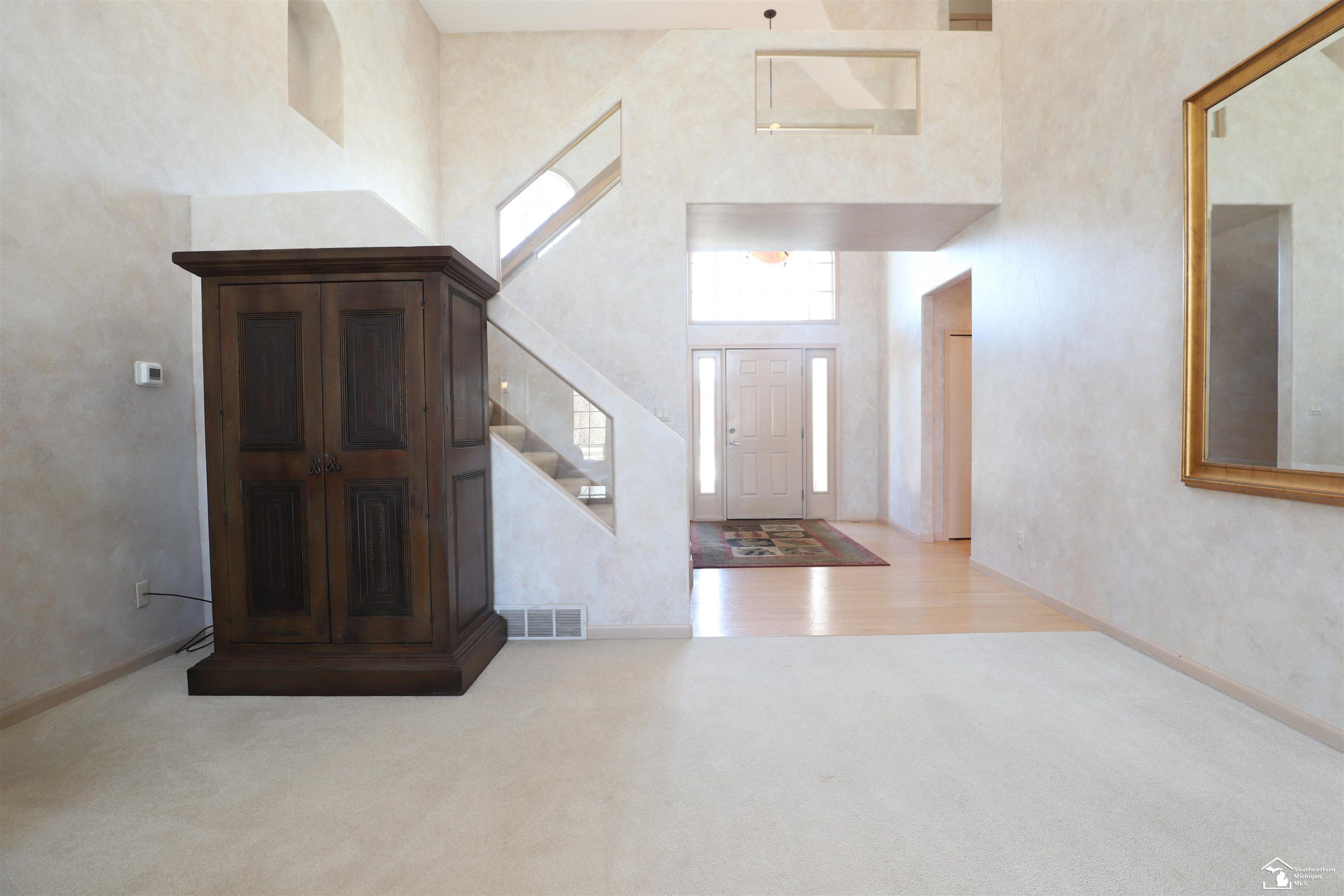 7241 Hidden Valley Drive, Lambertville, MI 48144 — Photo 9