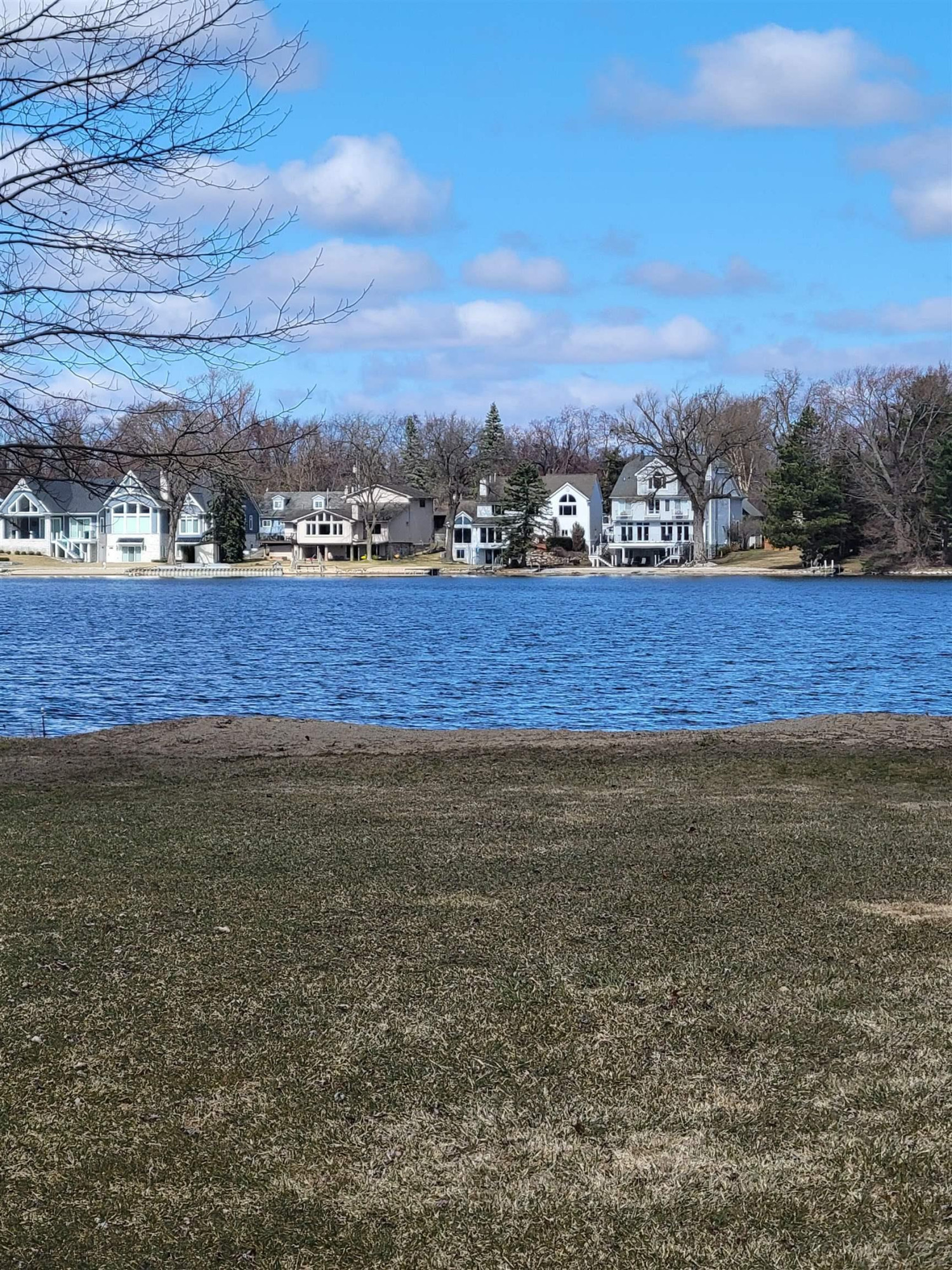 1625 KILLARNEY Court, Wolverine Lake, MI 48390 — Photo 35