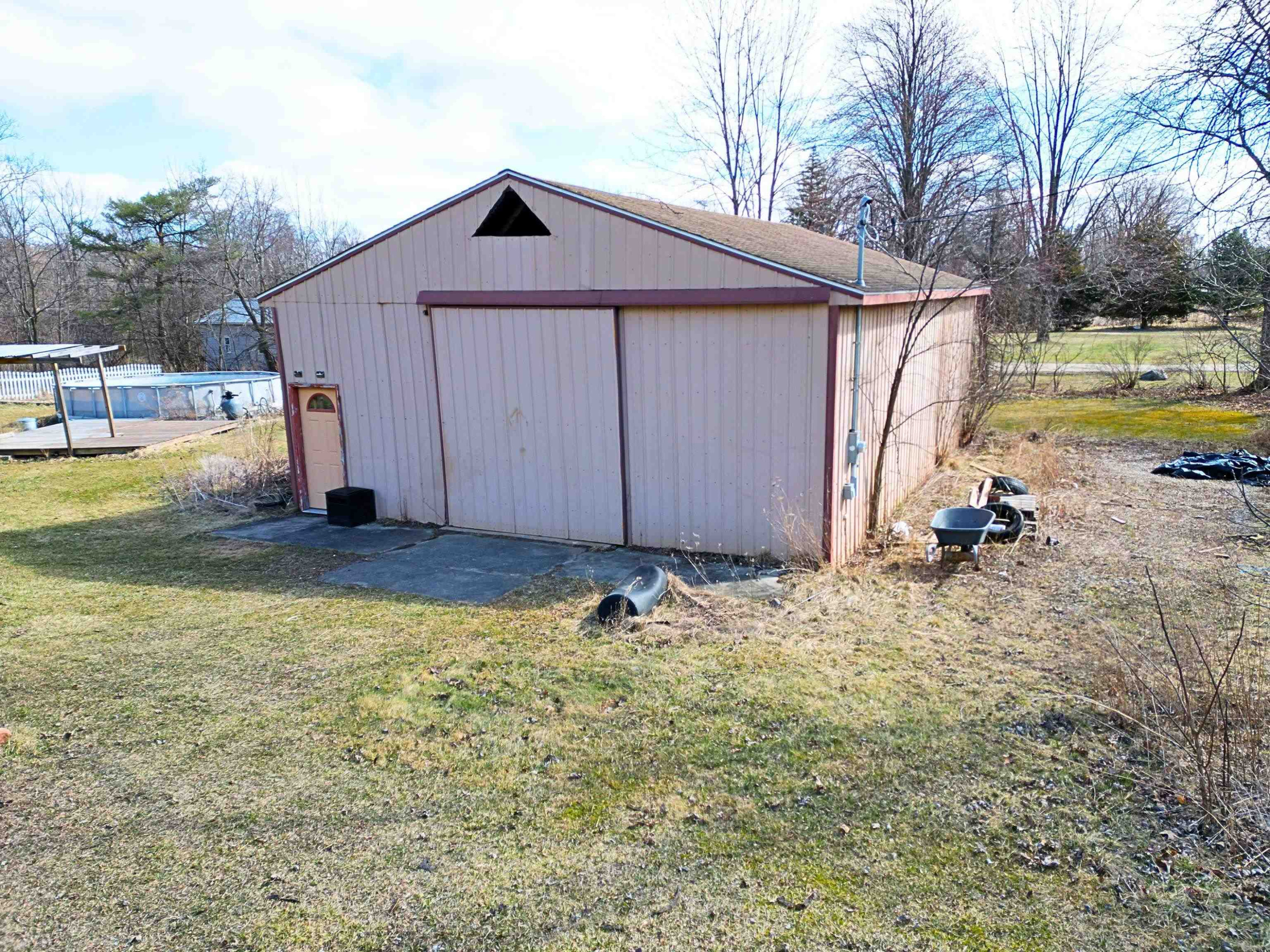 1700 Peet Road, New Lothrop, MI 48460 — Photo 57