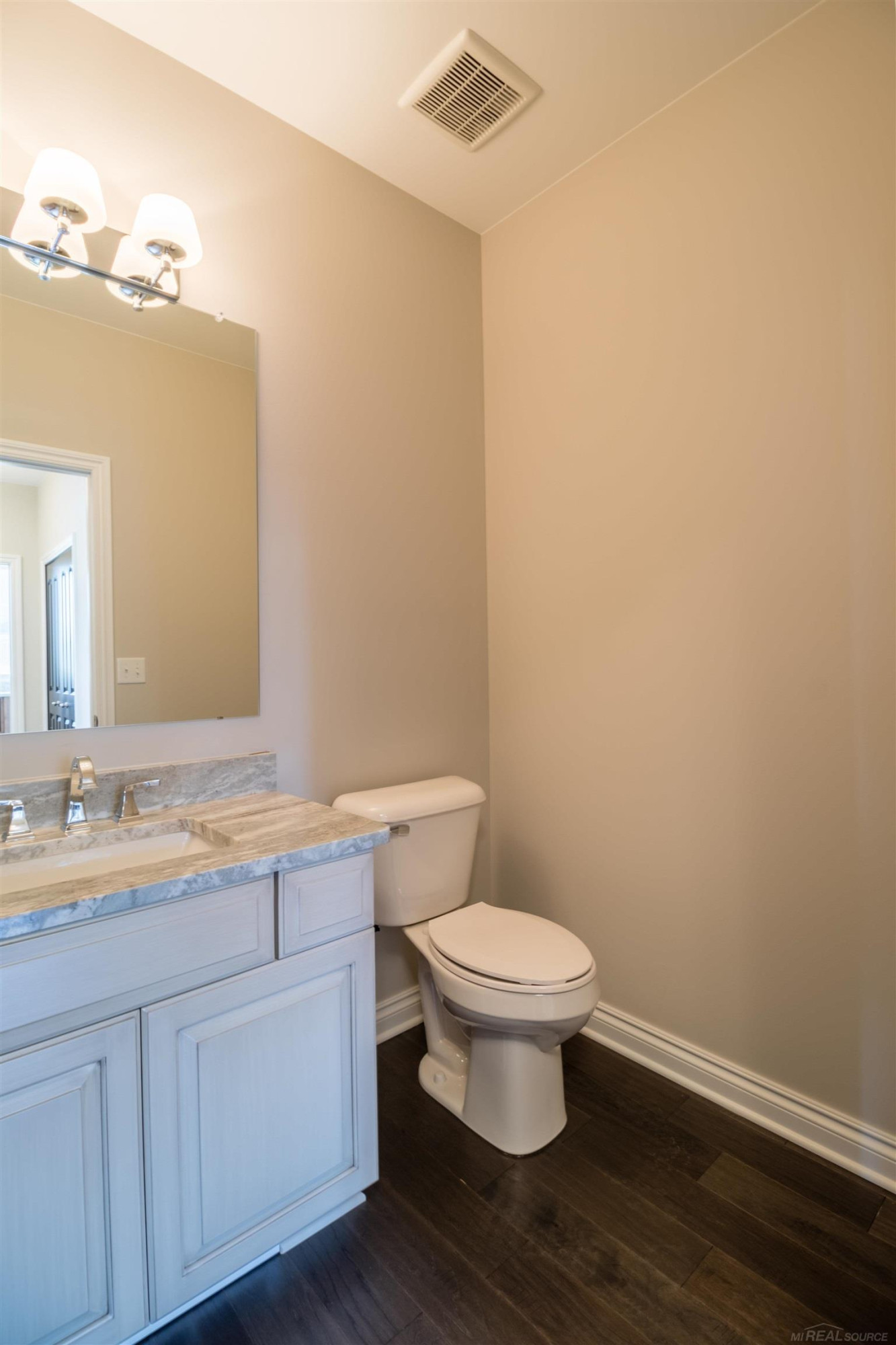 7499 Mulberry Drive, MI 48095 — Photo 25