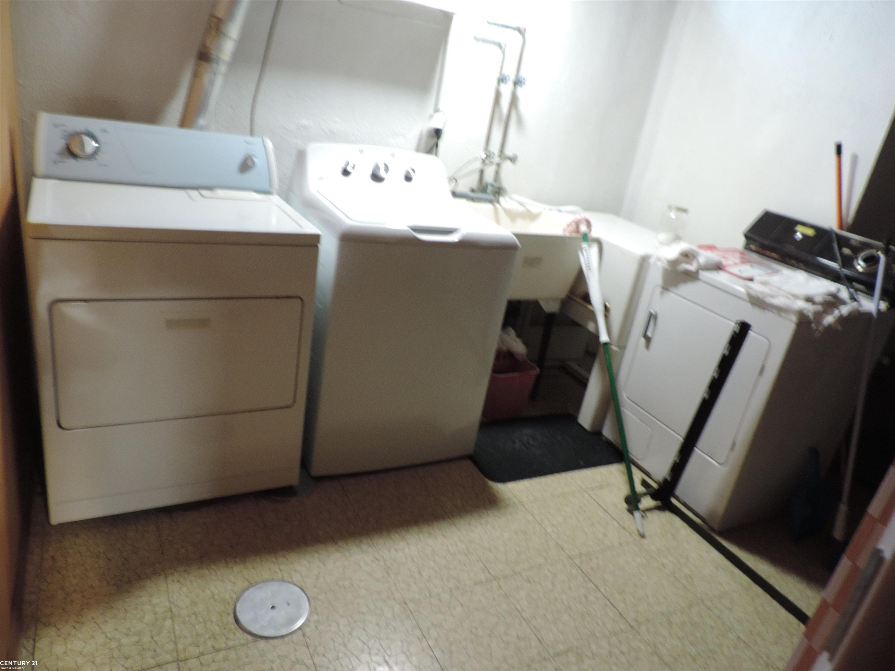 8401 18 Mile Road, J174, Sterling Heights, MI 48313 — Photo 16