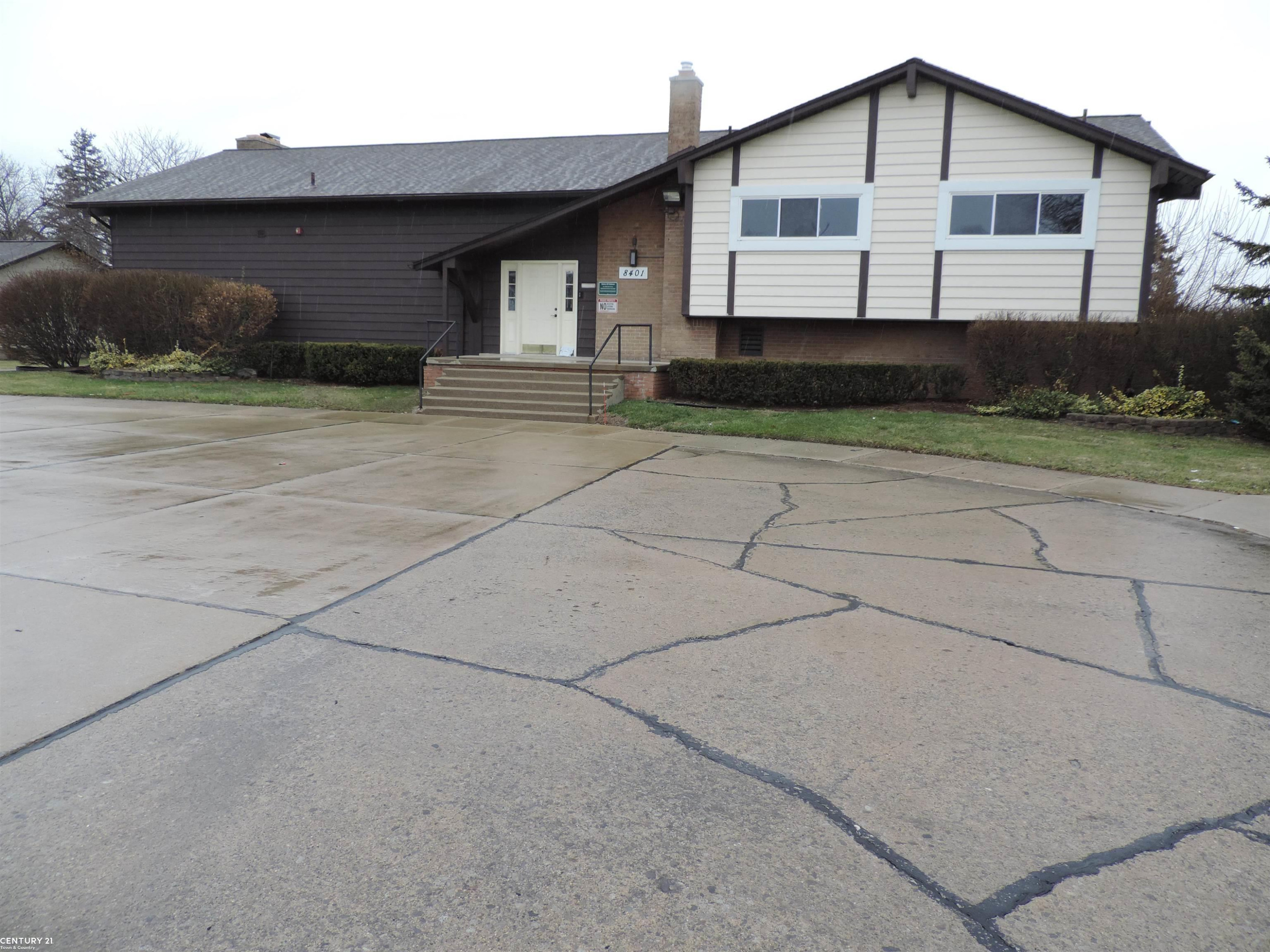 8401 18 Mile Road, J174, Sterling Heights, MI 48313 — Photo 21